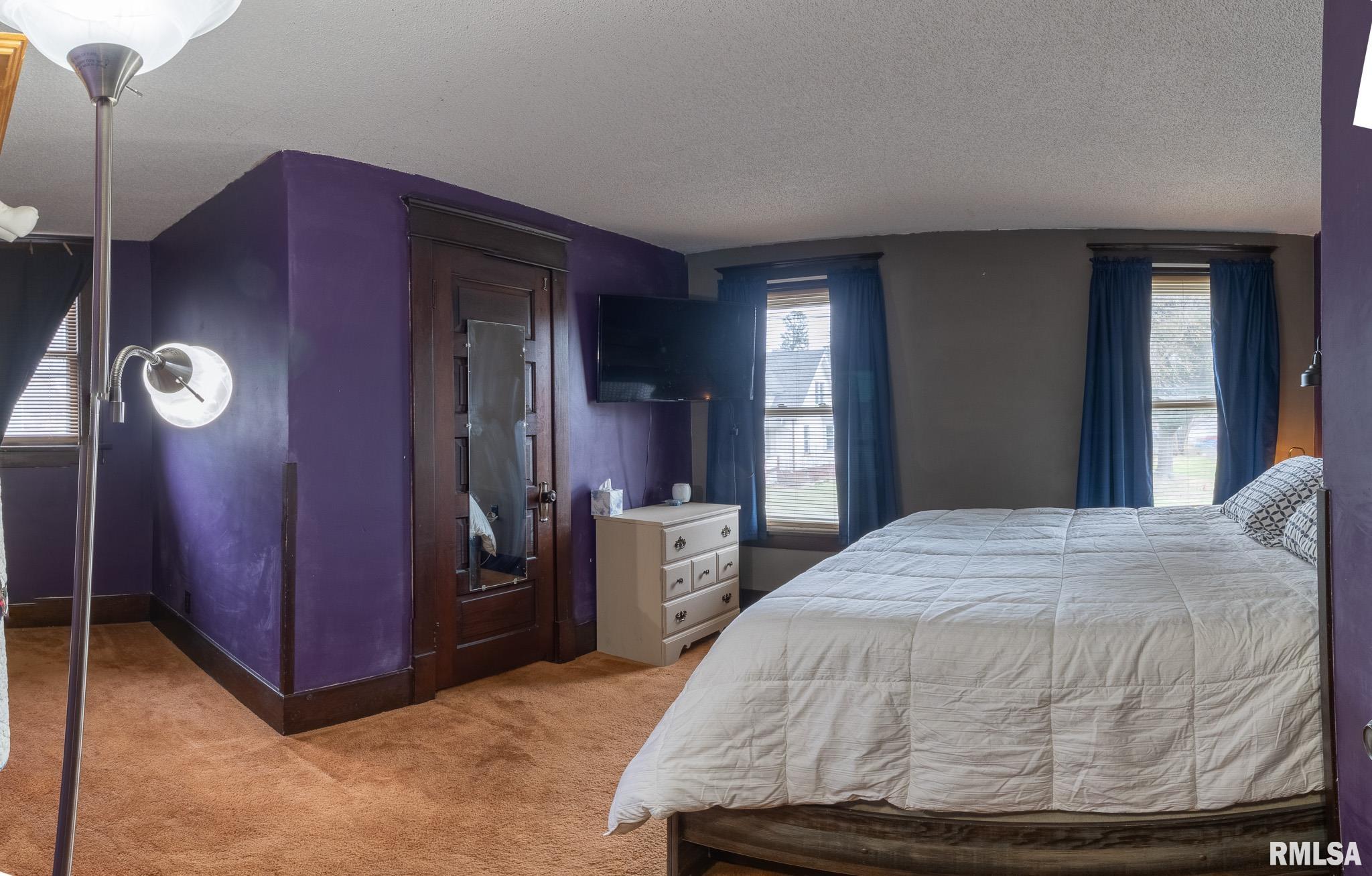264 Walnut Avenue, Galesburg, Illinois image 19