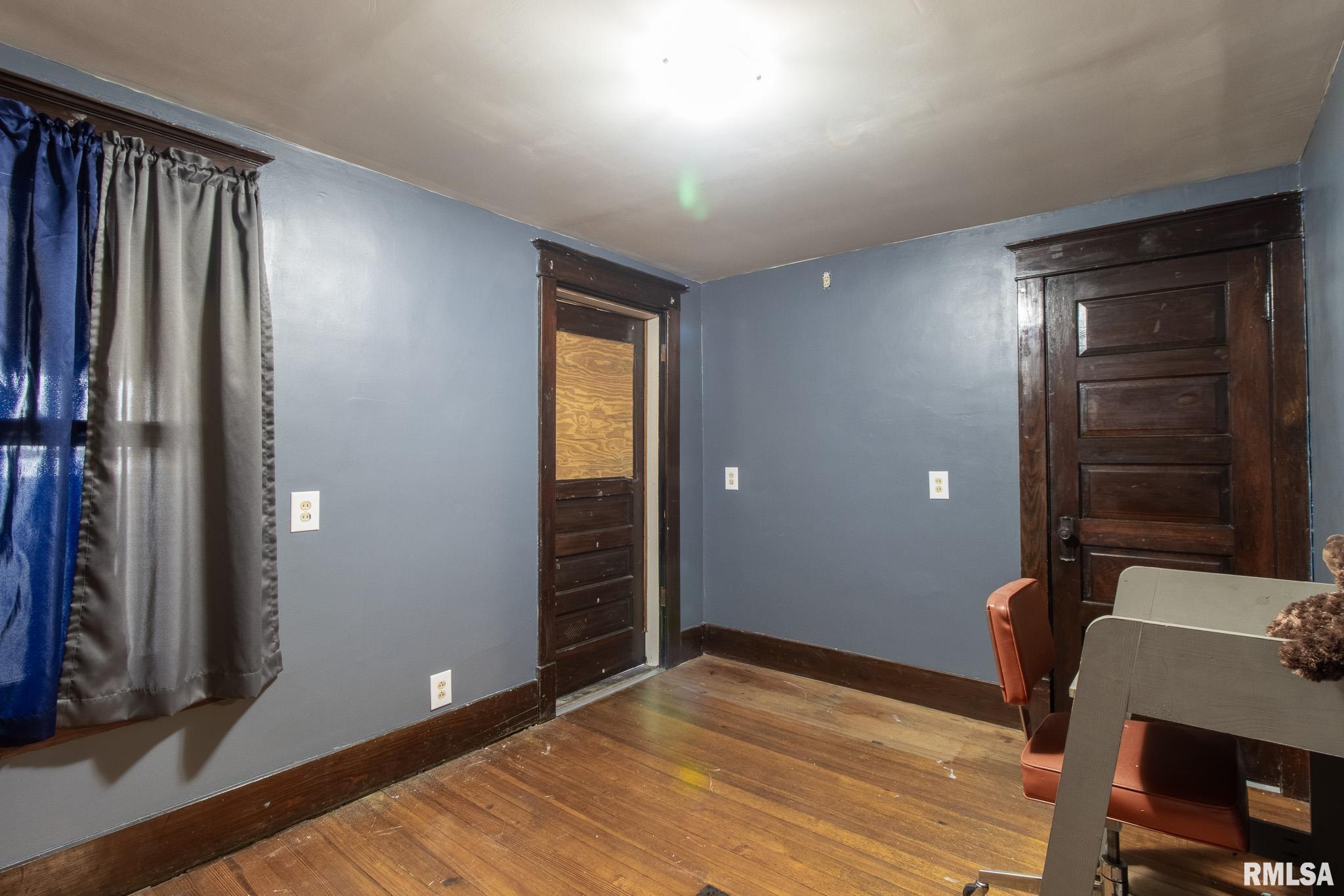 264 Walnut Avenue, Galesburg, Illinois image 24