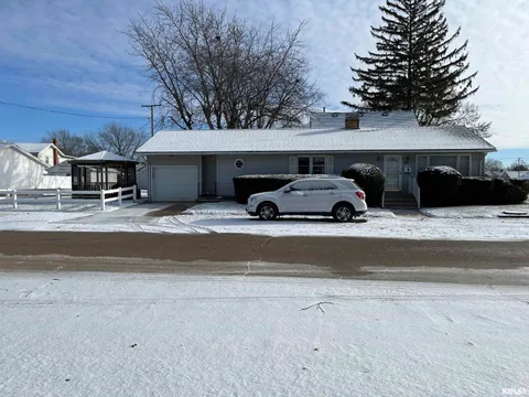 MLS: QC4259490