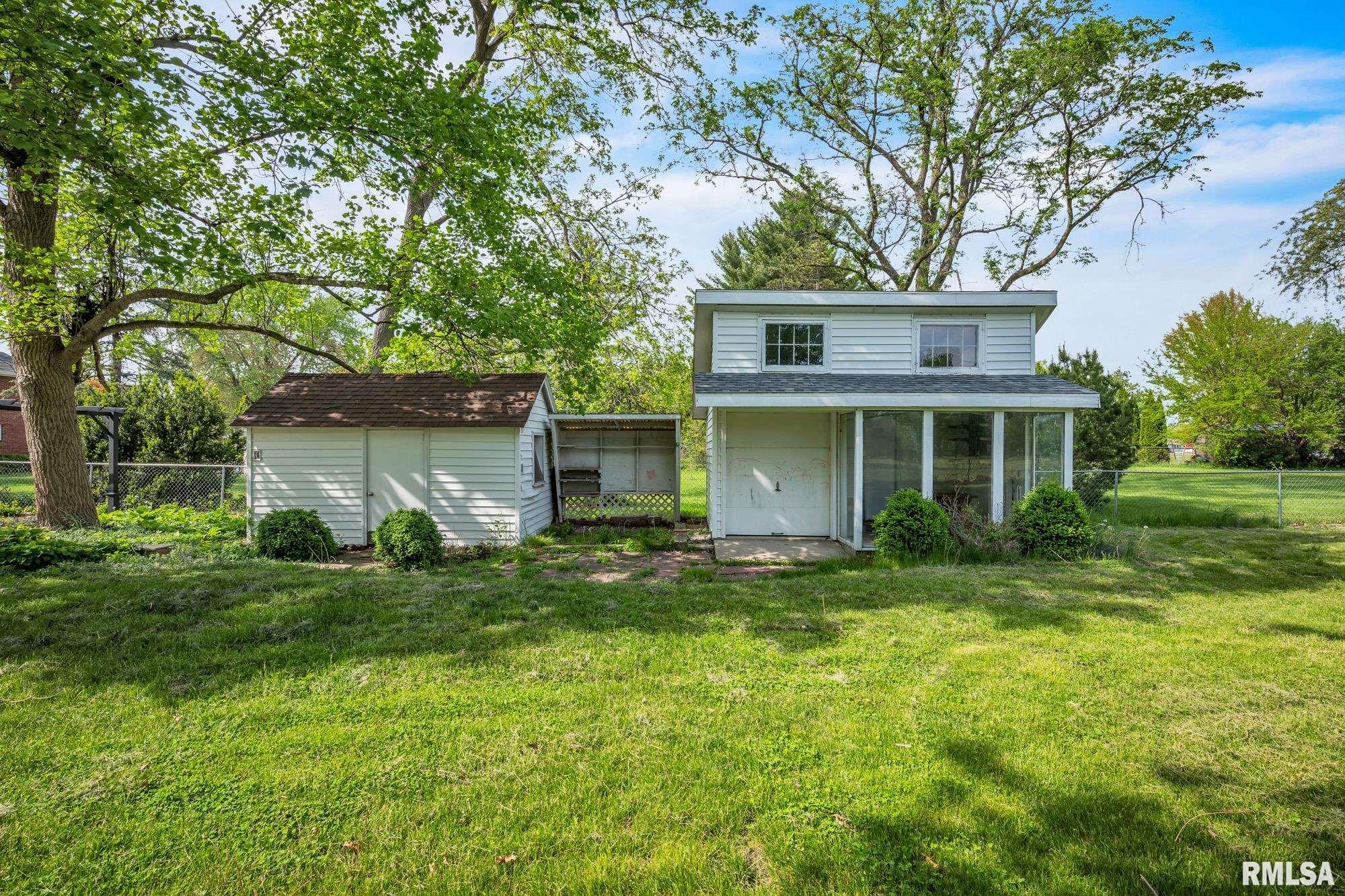 2255 N Broad Street, Galesburg, Illinois image 6