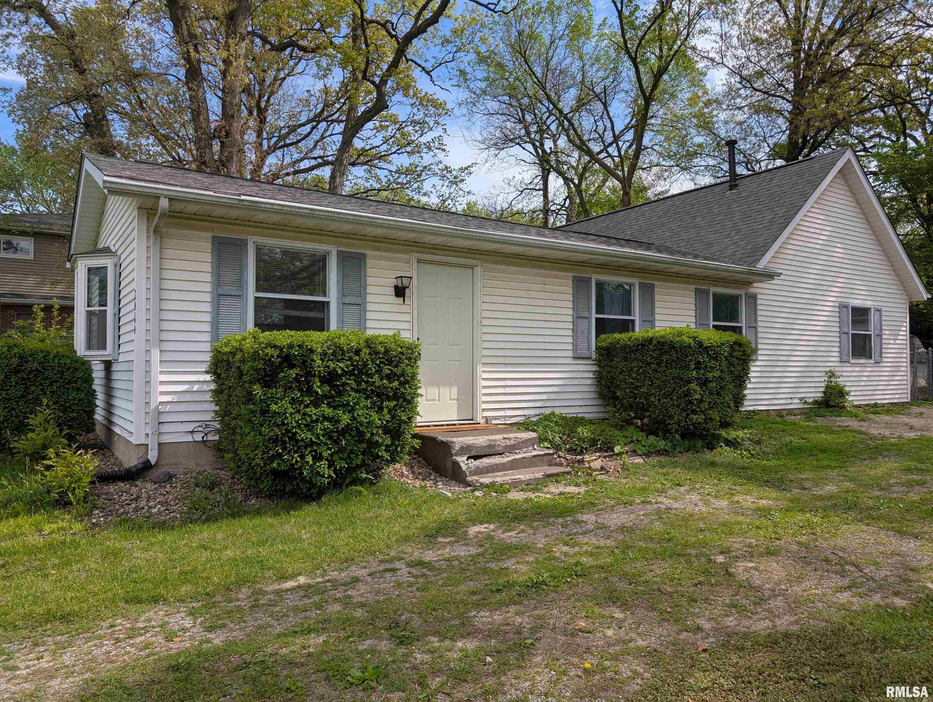 2060 N Morton Avenue, Morton, Illinois image 1