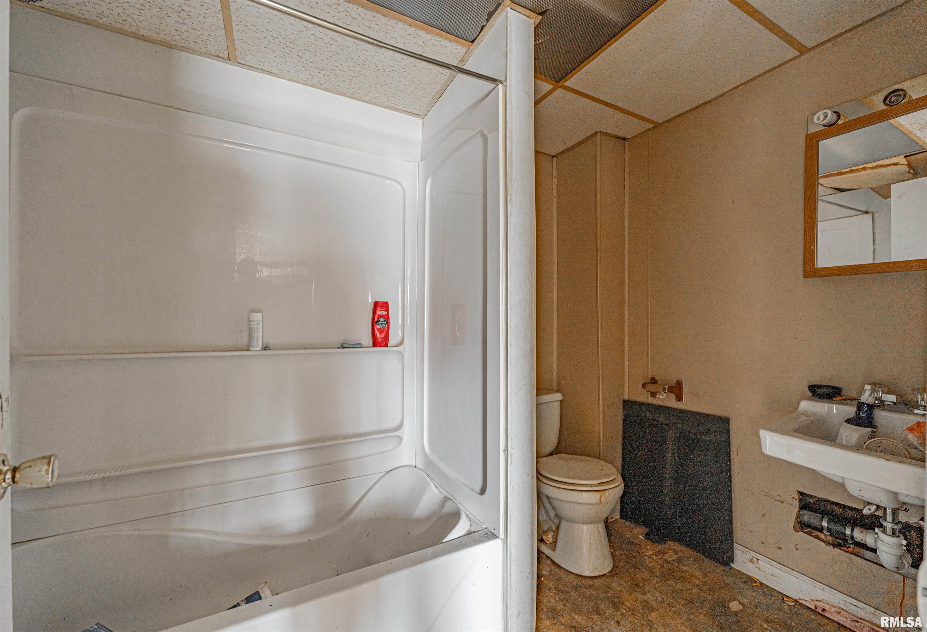 1019 N Mclean Street, Lincoln, Illinois image 33