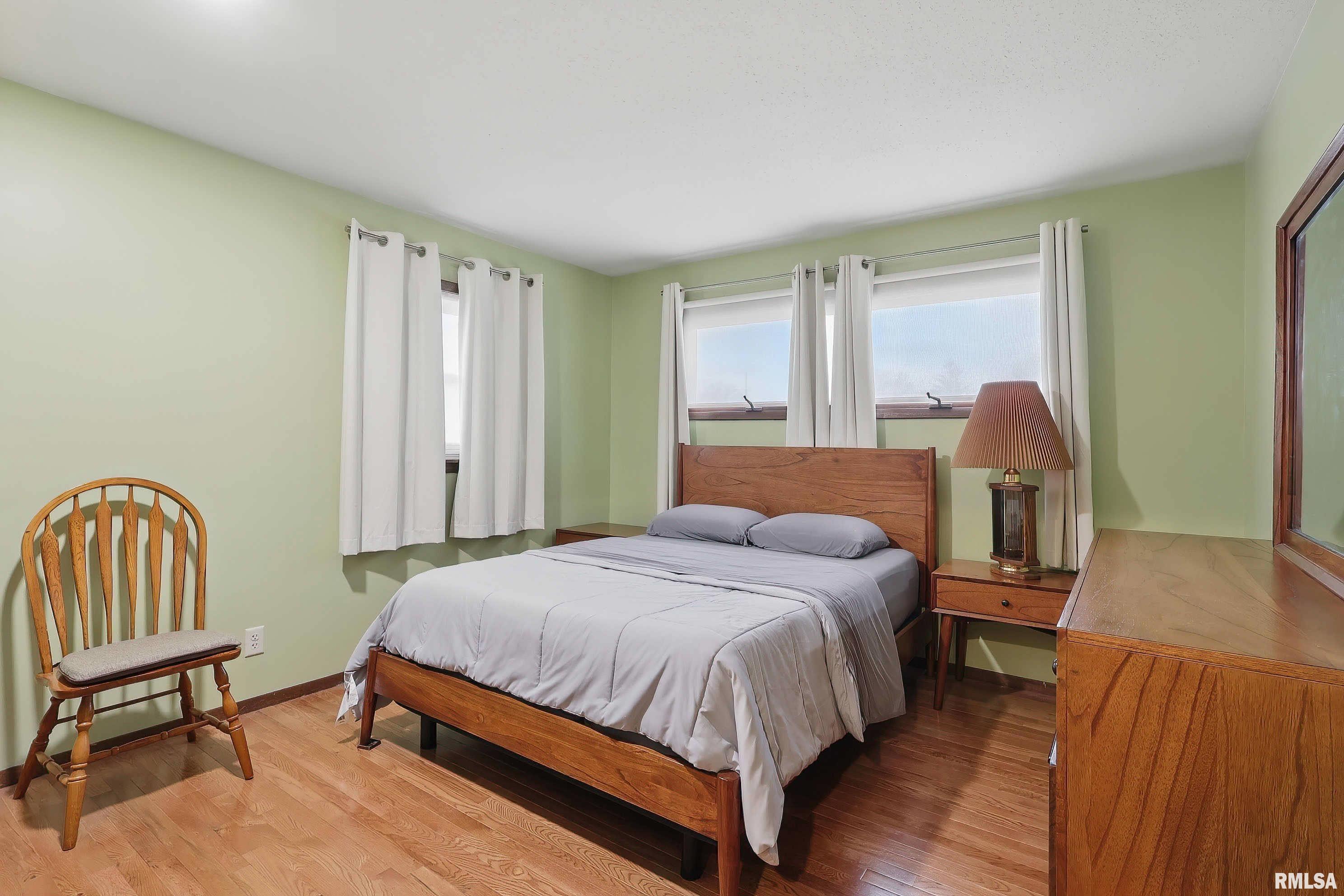 1558 W Garfield Street, Davenport, Iowa image 15