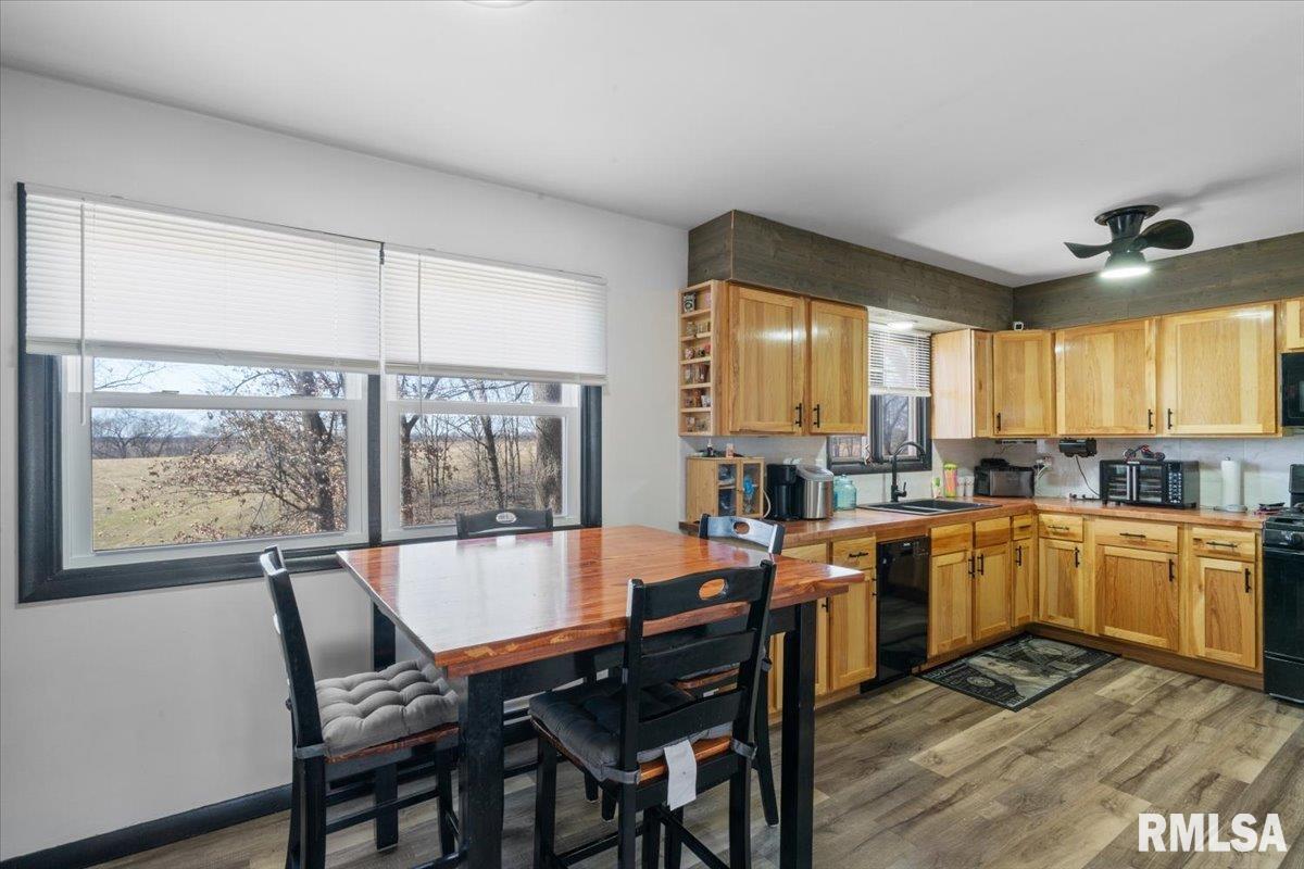 112 Hillcrest Drive, Geneseo, Illinois image 9