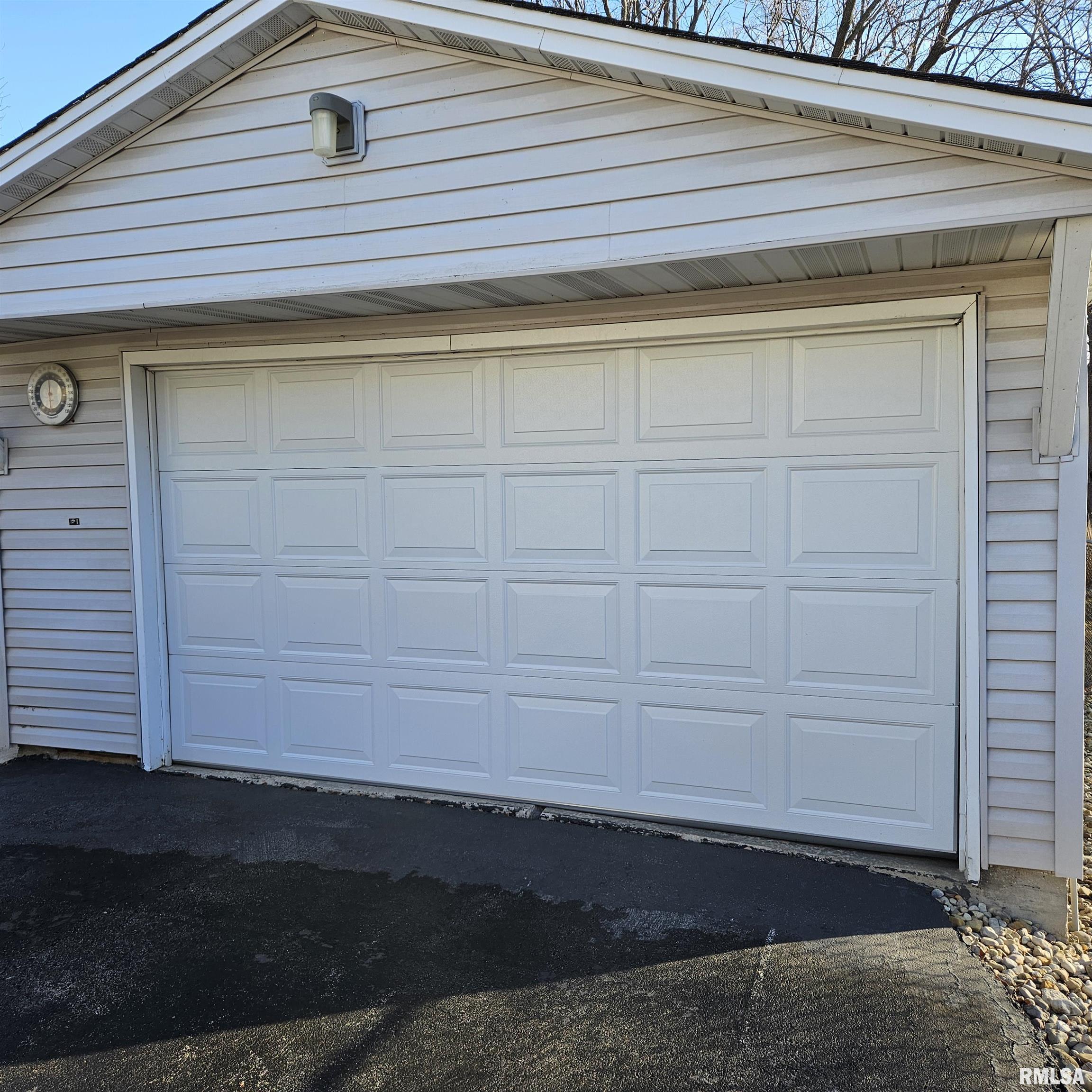 1182 Greenleaf Street, Galesburg, Illinois image 3