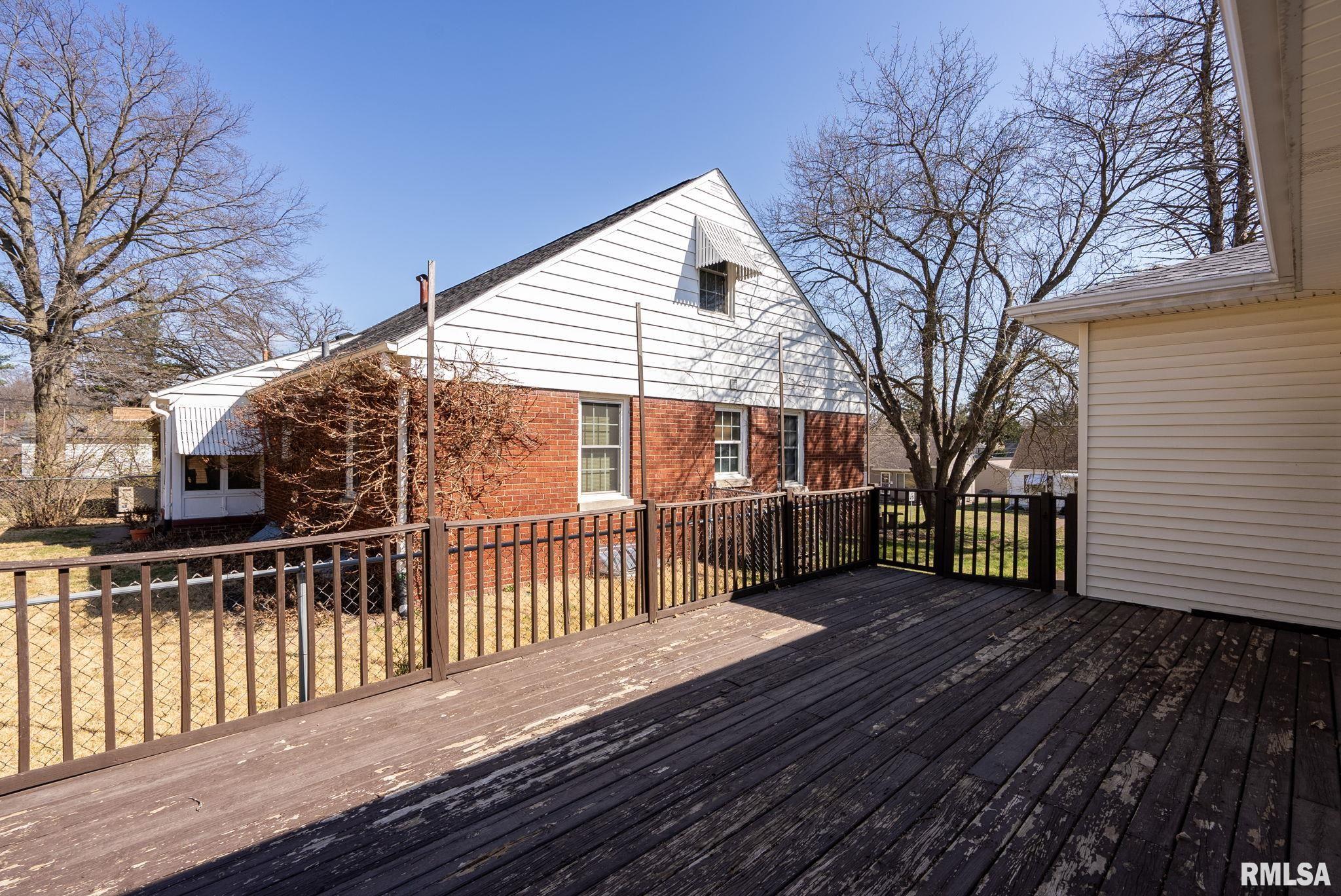 1004 W Rusholme Street, Davenport, Iowa image 29