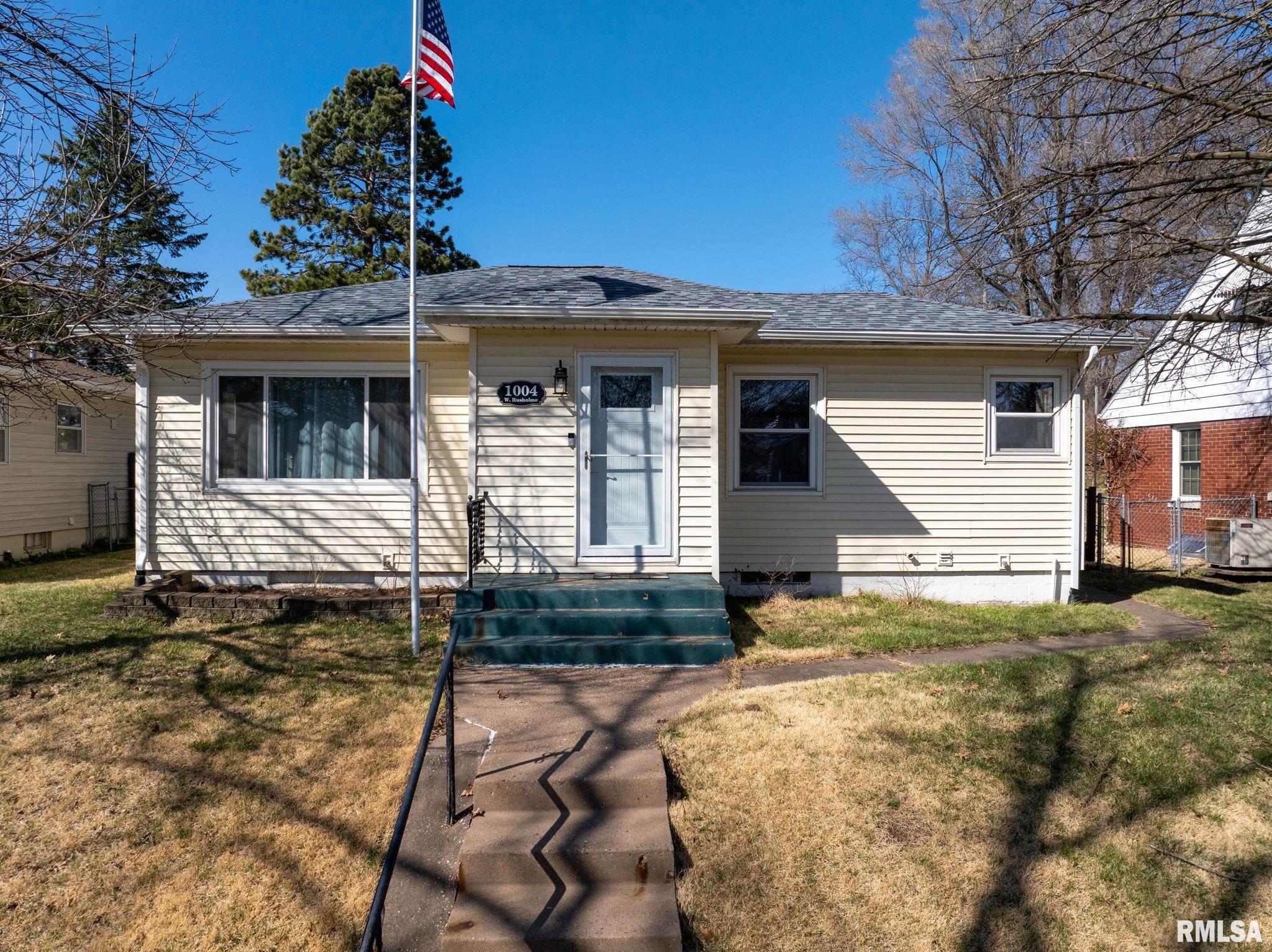 1004 W Rusholme Street, Davenport, Iowa image 1