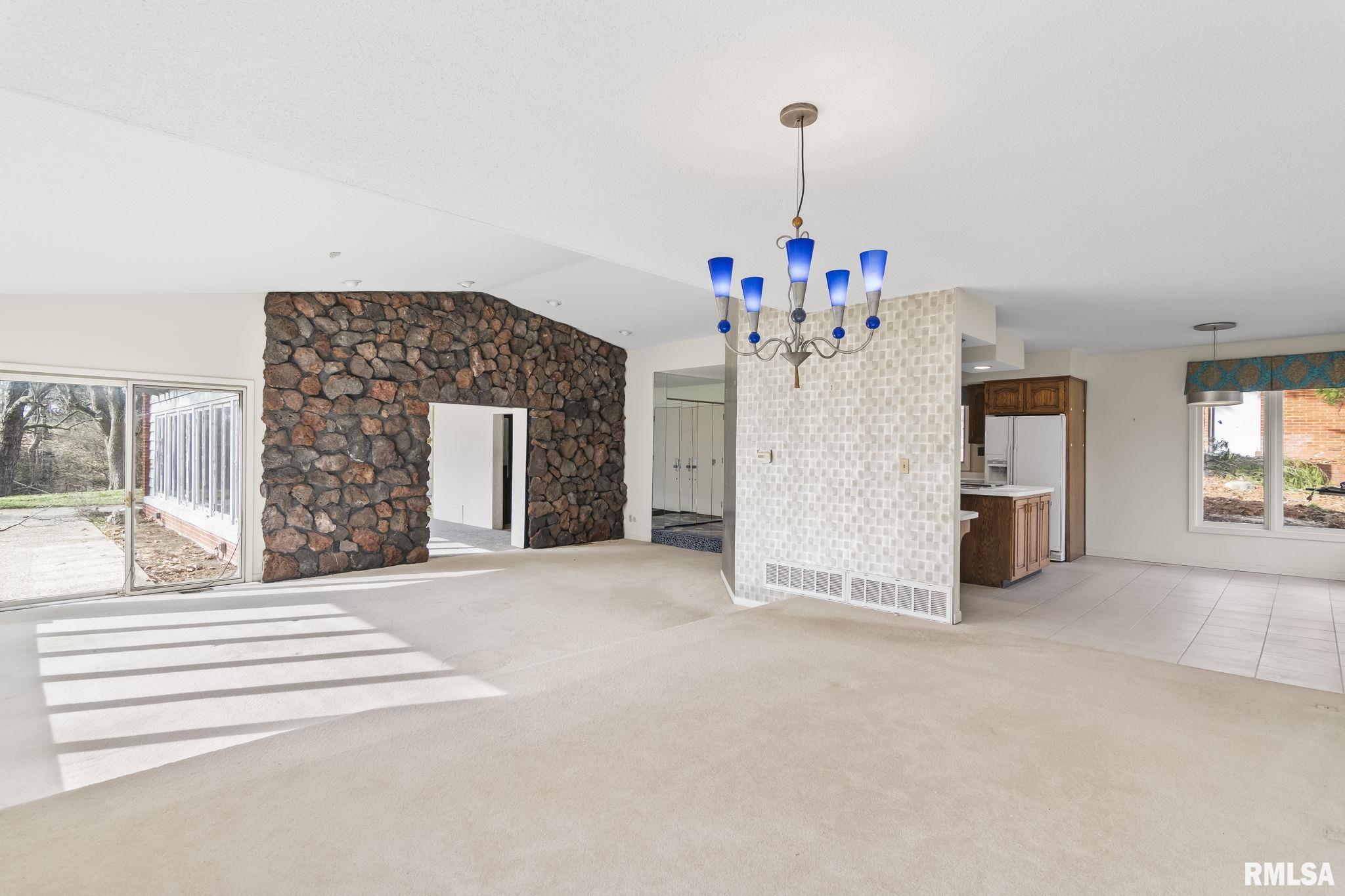 2336 W Lake Shore Drive, Springfield, Illinois image 10