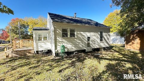 Homes For Sale - 301 N Franklin Street<br/> Schuyler County, Rushville, IL 62681