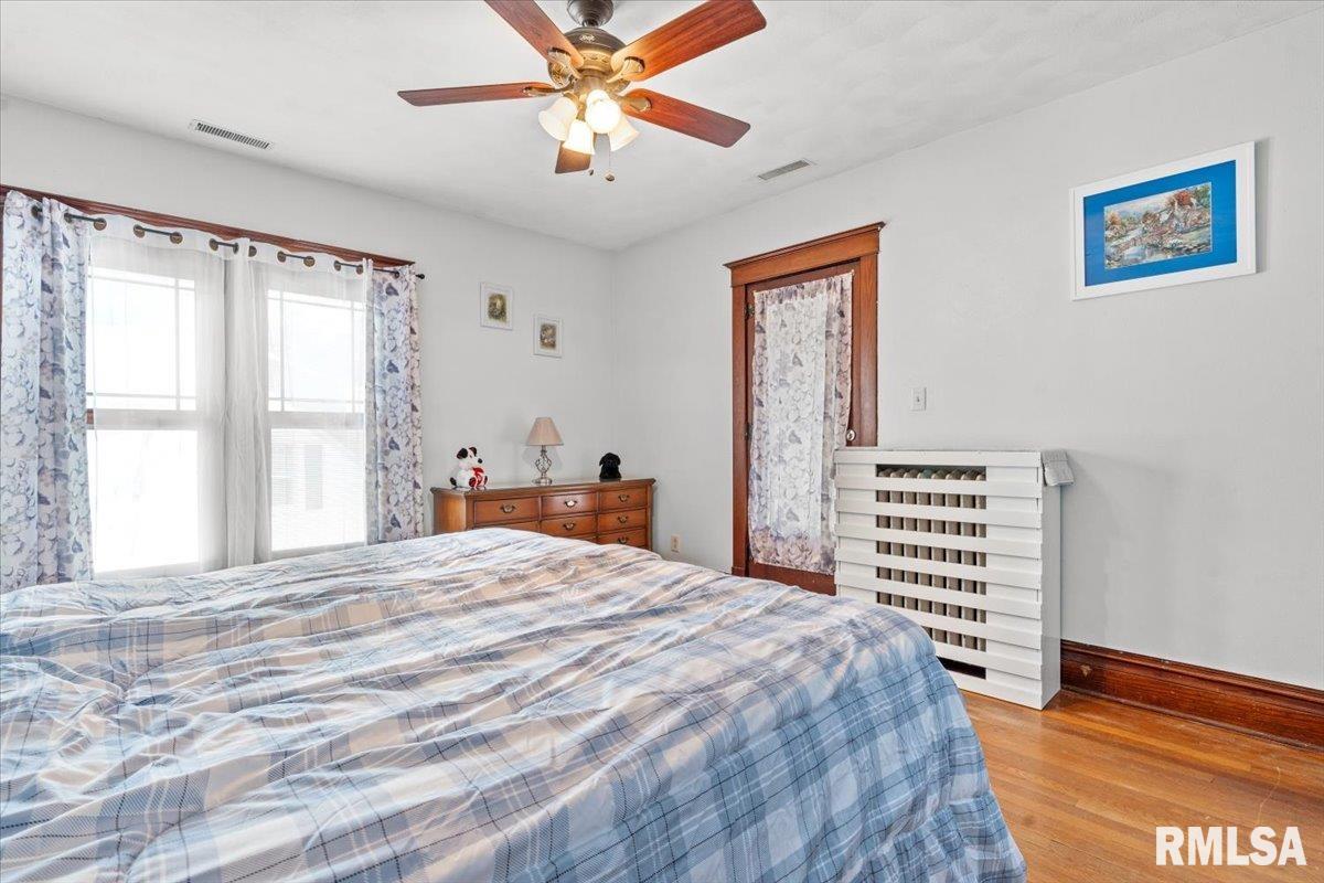 513 W Jackson Street, Petersburg, Illinois image 21