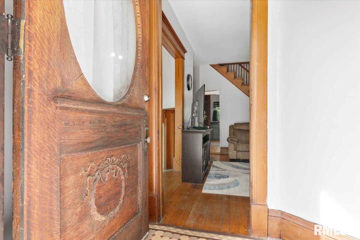 513 W Jackson Street, Petersburg, Illinois image 6