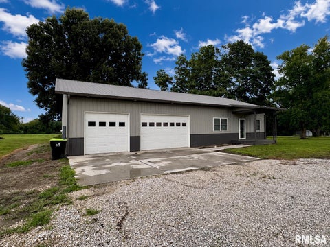 Homes For Sale - 409 N Union Street<br/> Pike County, Griggsville, IL 62340
