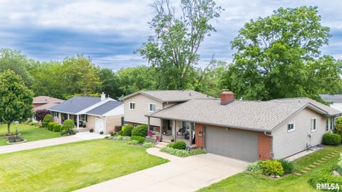 Homes For Sale - 1630 W Gaylord Avenue<br/> Peoria, IL 61614