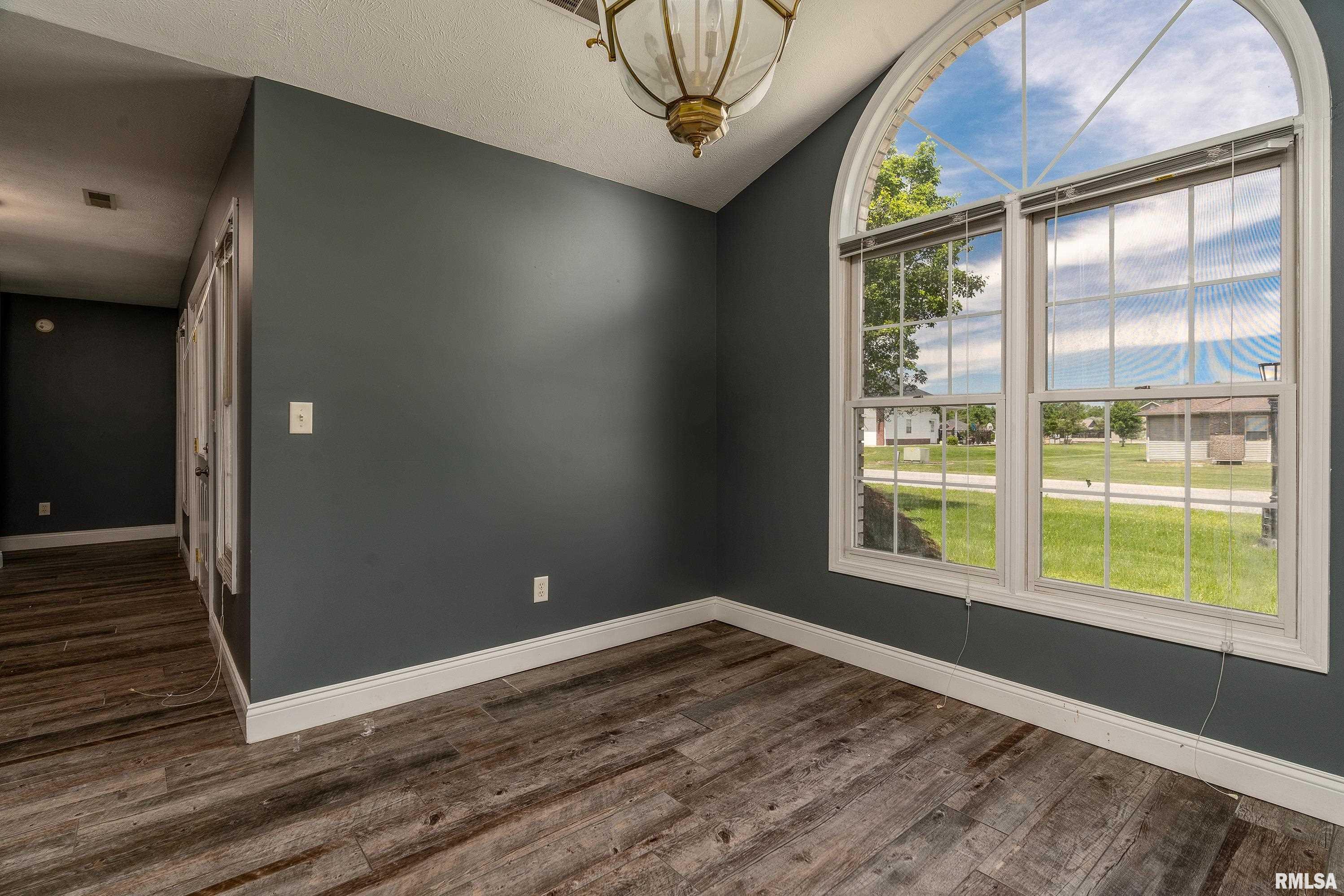 501 Bogie Drive, Herrin, Illinois image 12