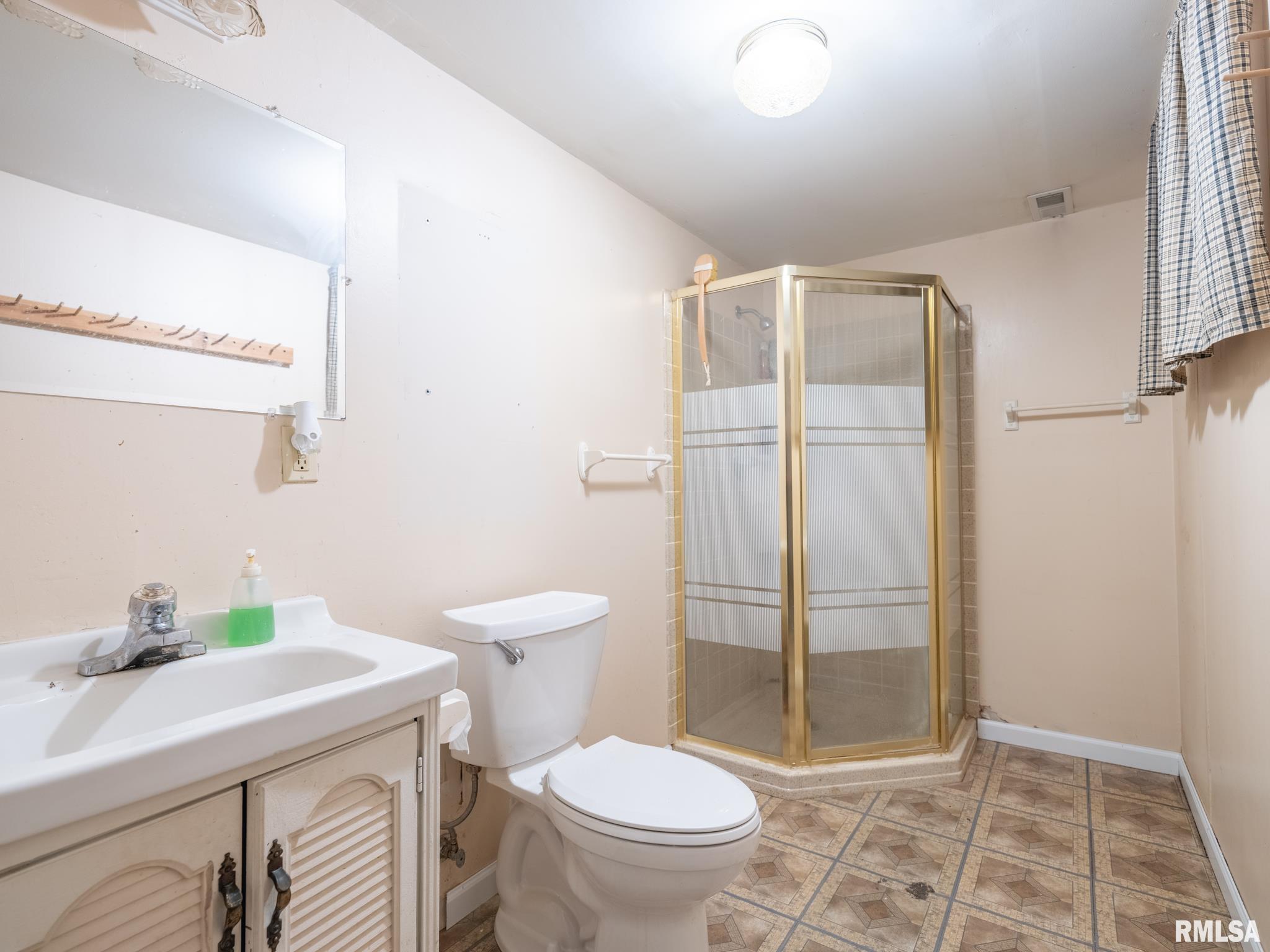 110 Oaklawn Court, East Peoria, Illinois image 37