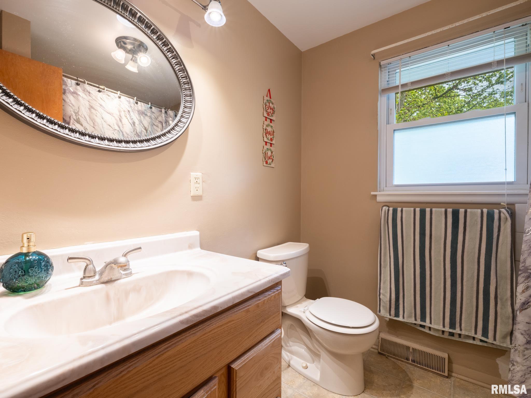 110 Oaklawn Court, East Peoria, Illinois image 30