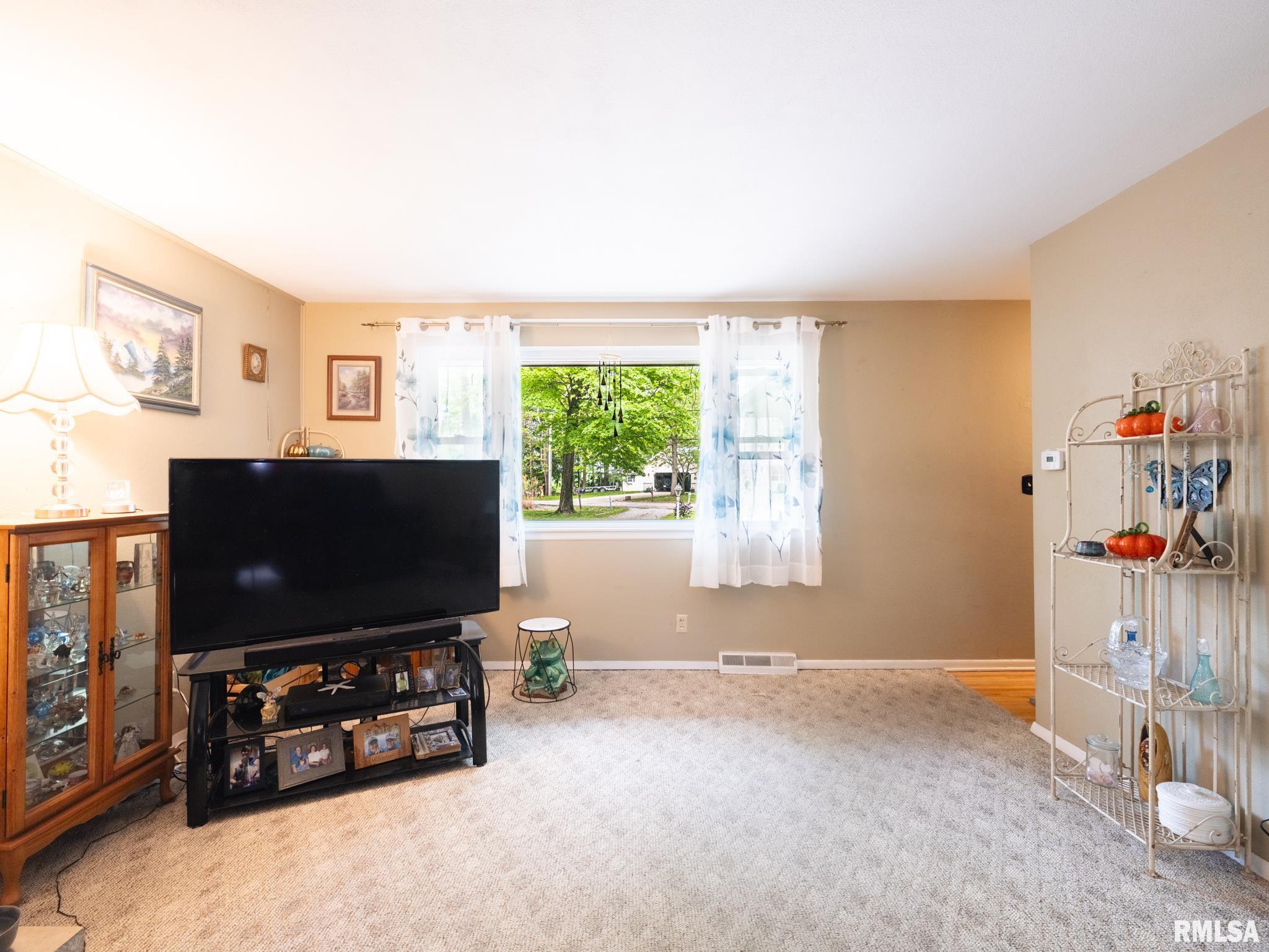 110 Oaklawn Court, East Peoria, Illinois image 9