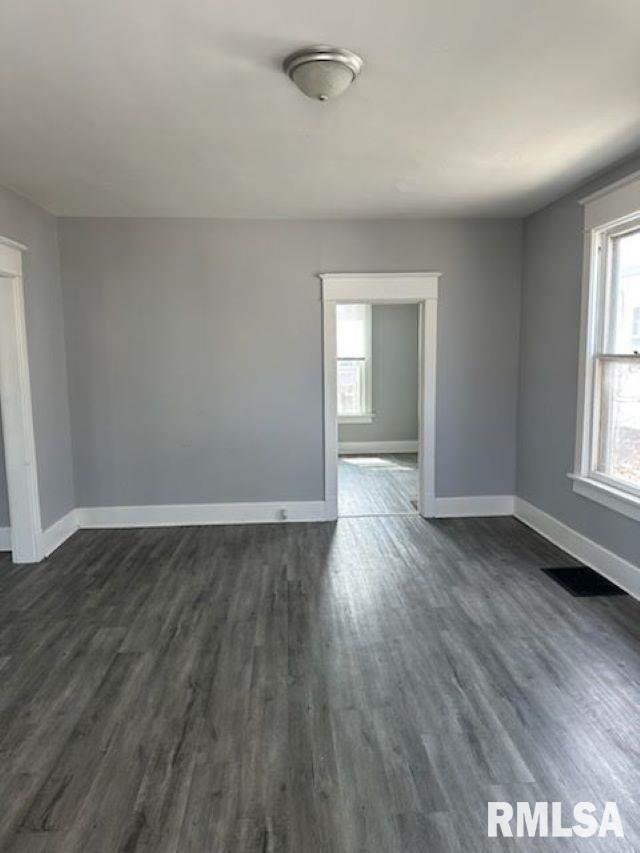1321 W 13th Street, Davenport, Iowa image 4
