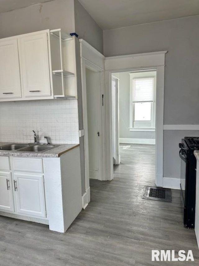 1321 W 13th Street, Davenport, Iowa image 5