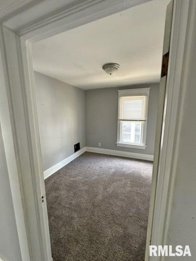 1321 W 13th Street, Davenport, Iowa image 9