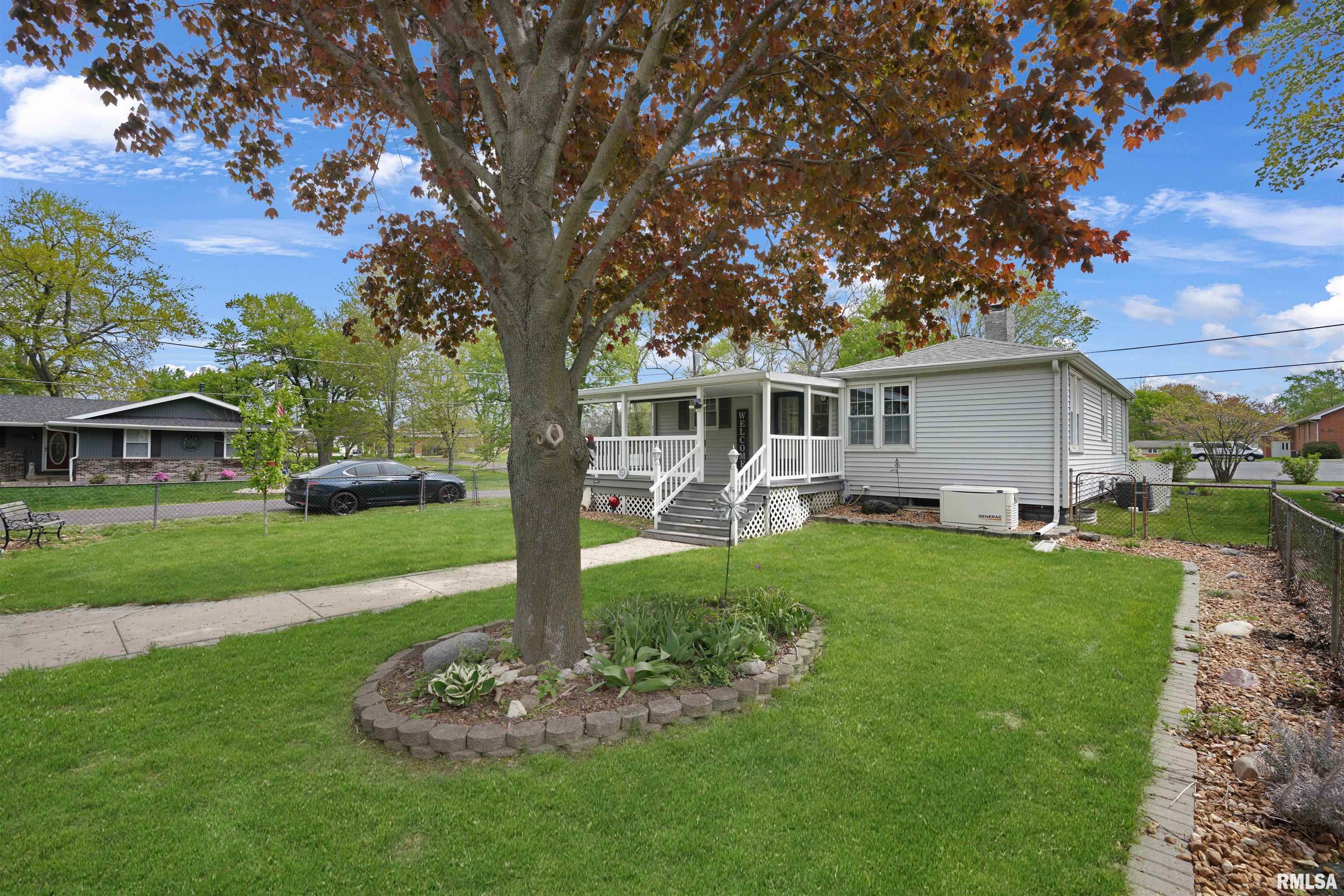 200 Bergman Avenue, East Peoria, Illinois image 35