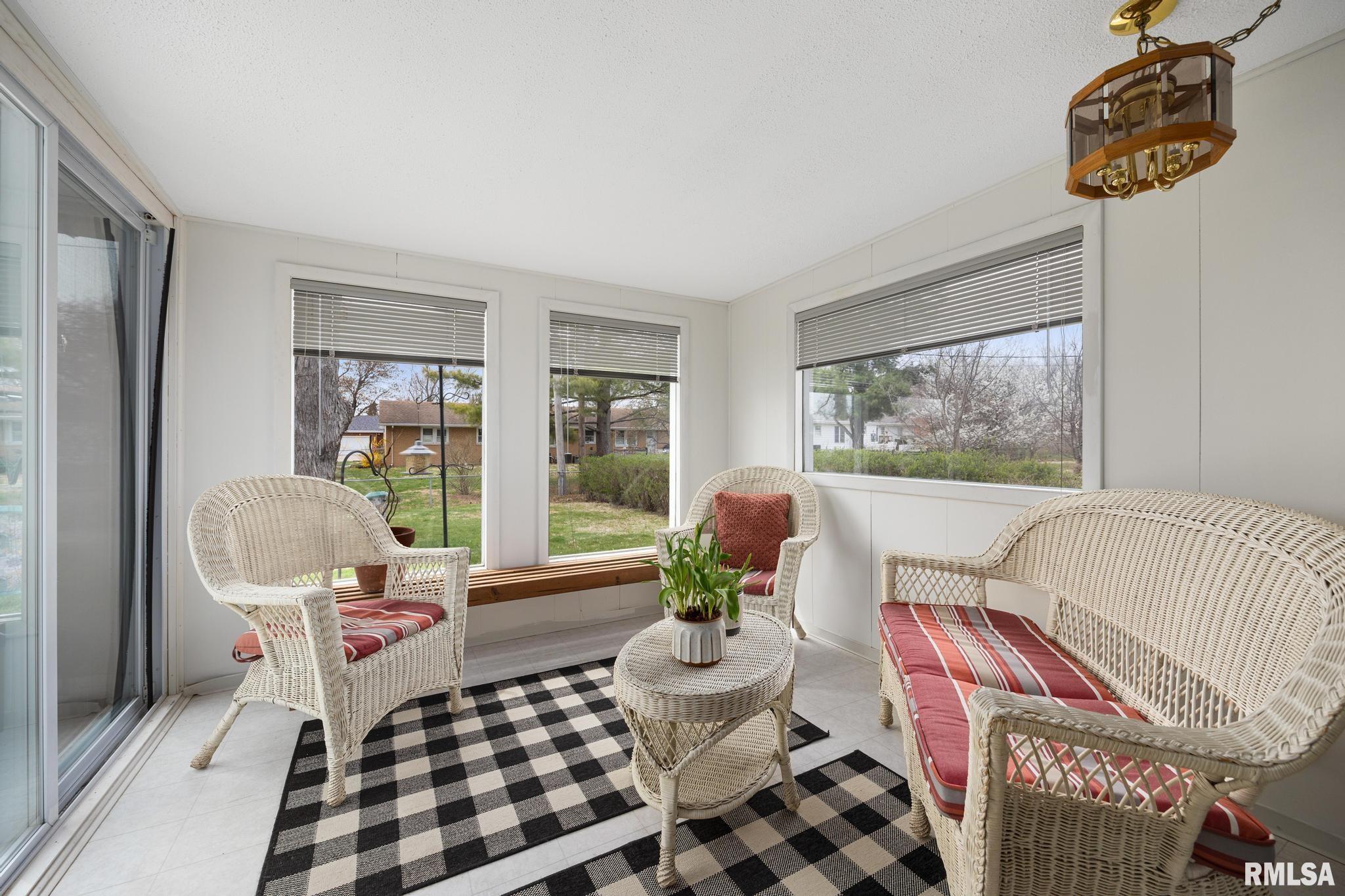 2802 W Gilbert Avenue, Peoria, Illinois image 5