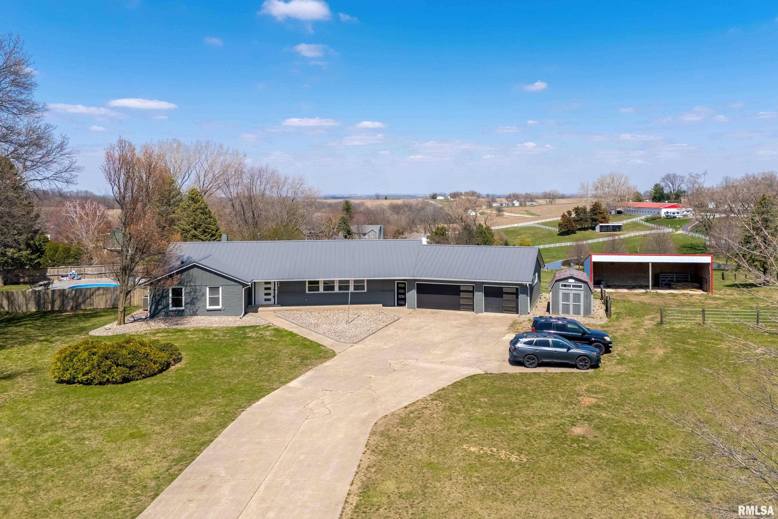20874 270th Street, Eldridge, Iowa image 2