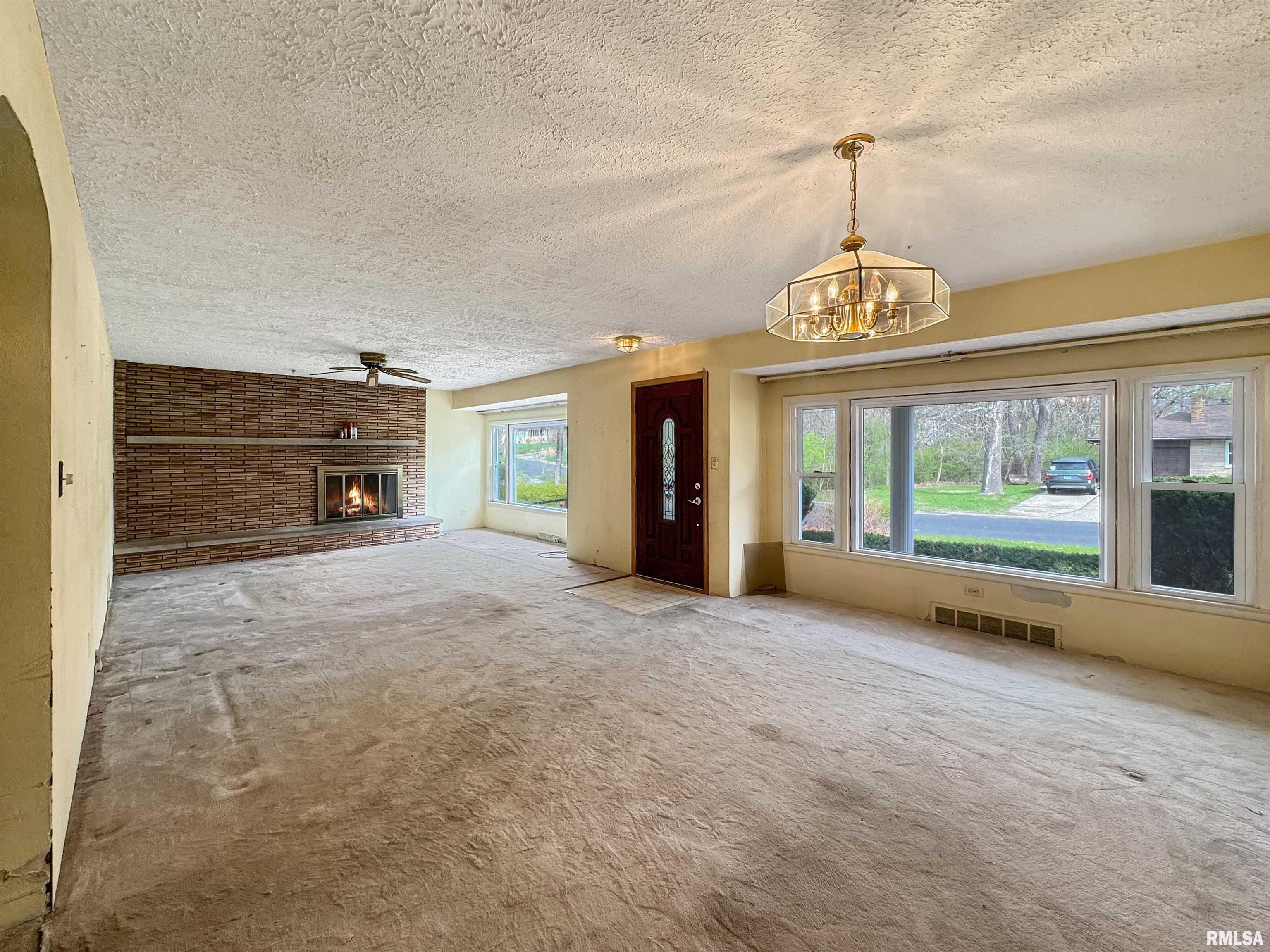 1410 W West Aire Avenue, Peoria, Illinois image 3