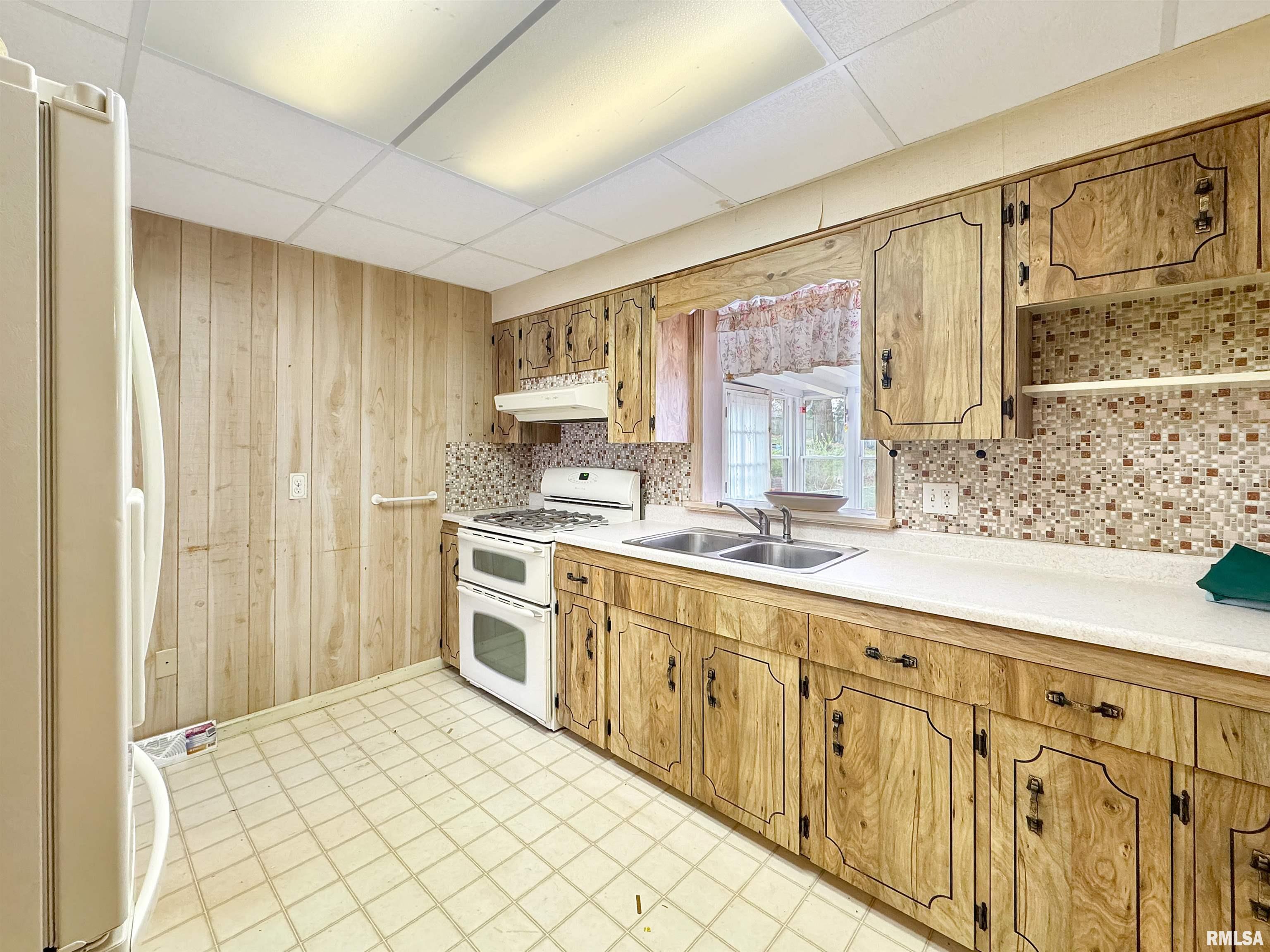1410 W West Aire Avenue, Peoria, Illinois image 10