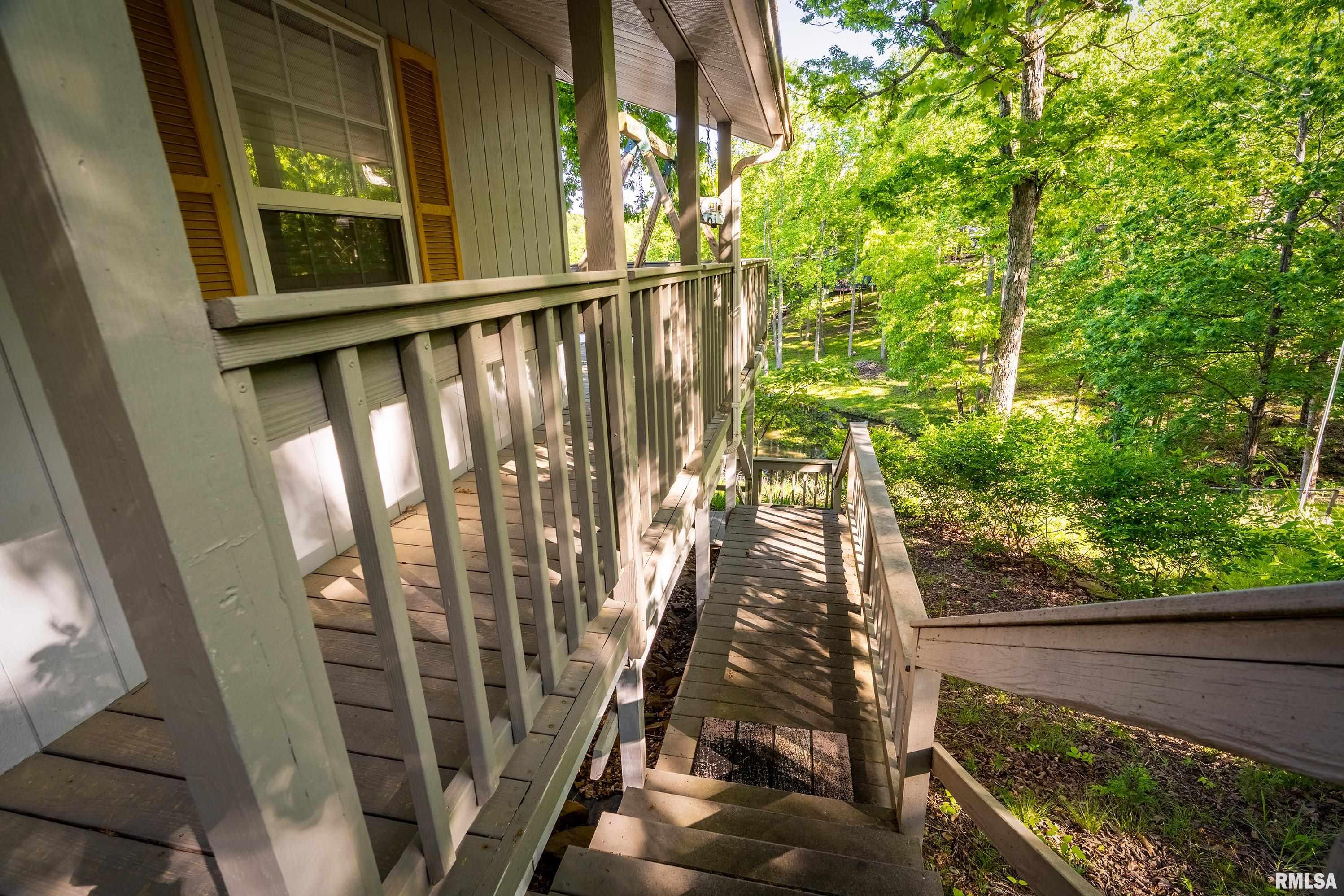 385 S Lakeshore Drive, Goreville, Illinois image 31