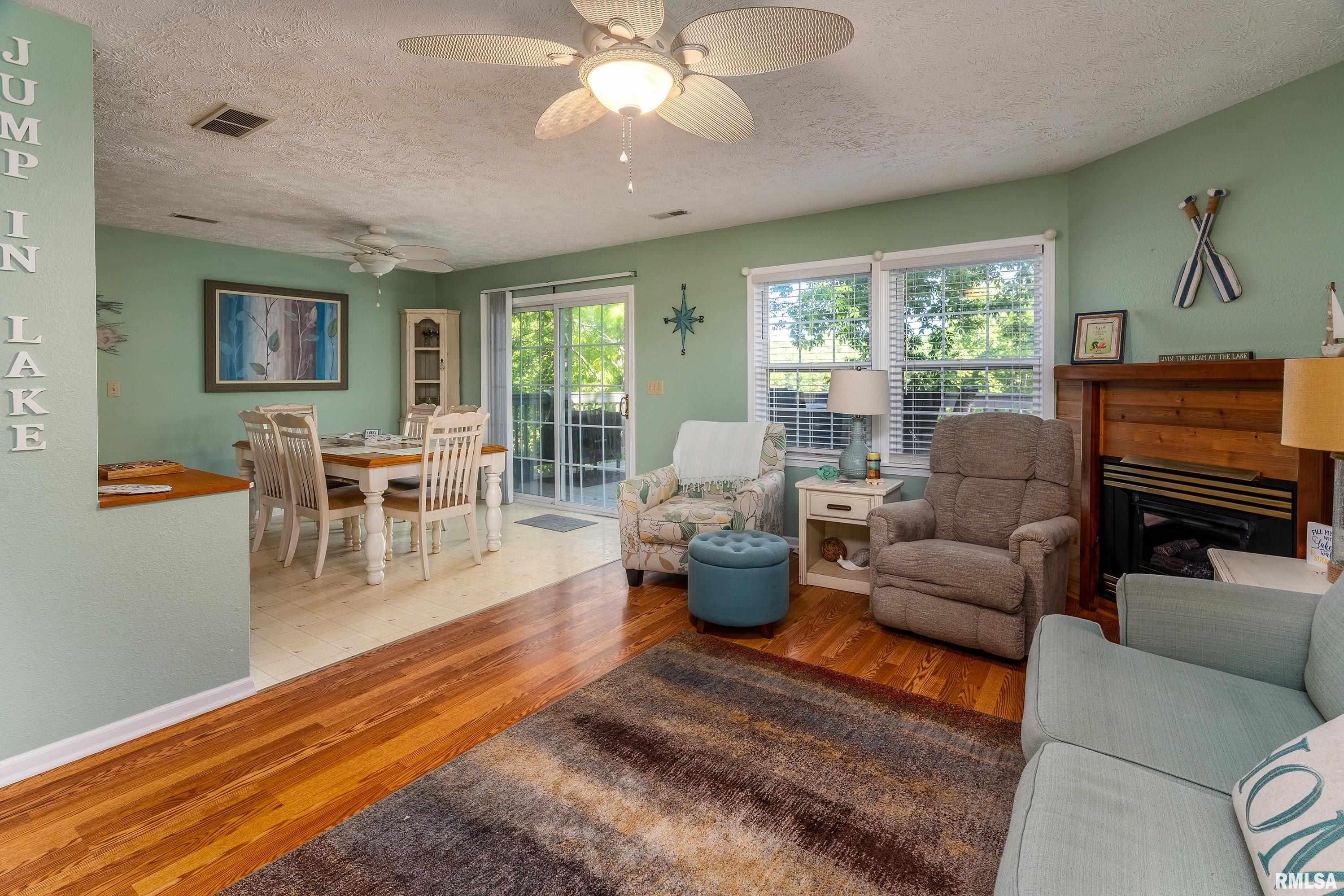 385 S Lakeshore Drive, Goreville, Illinois image 10