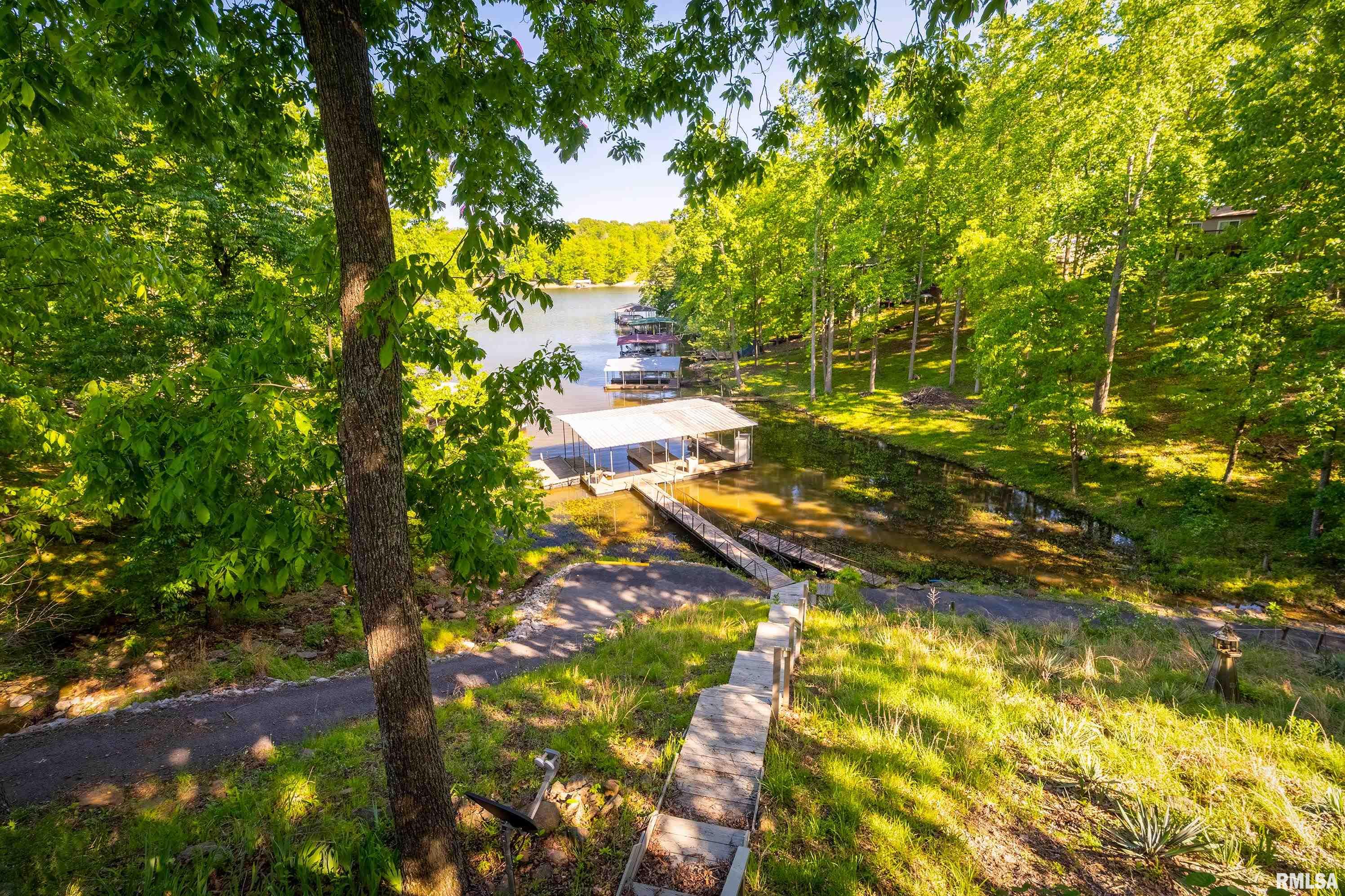385 S Lakeshore Drive, Goreville, Illinois image 34
