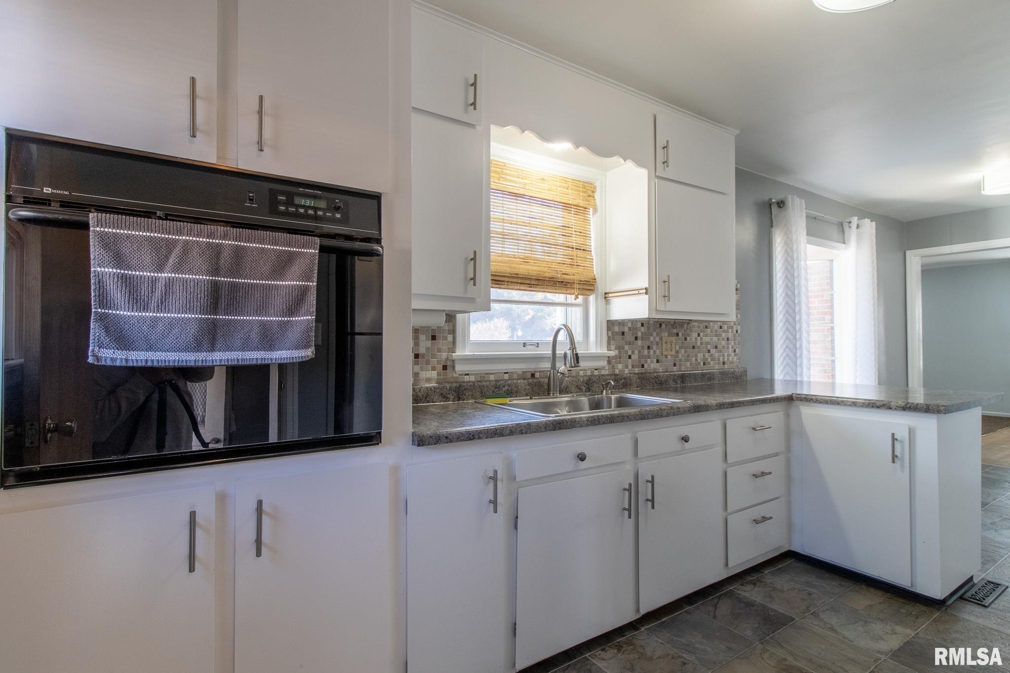 1173 Brown Avenue, Galesburg, Illinois image 9