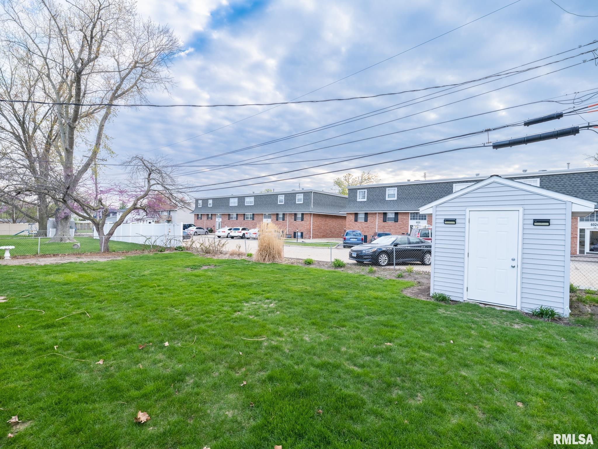 6021 N Western Avenue, Peoria, Illinois image 4