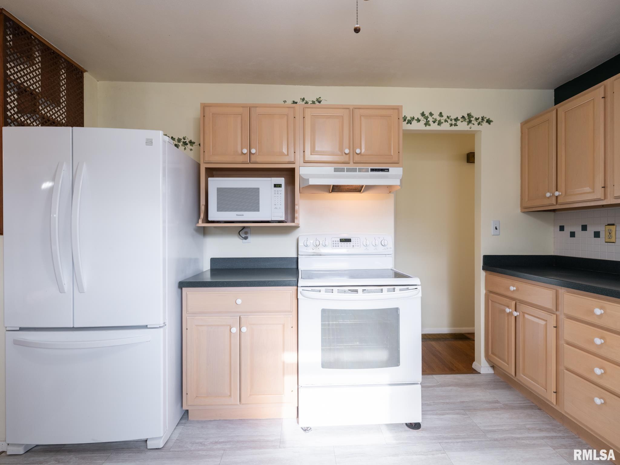 6021 N Western Avenue, Peoria, Illinois image 27
