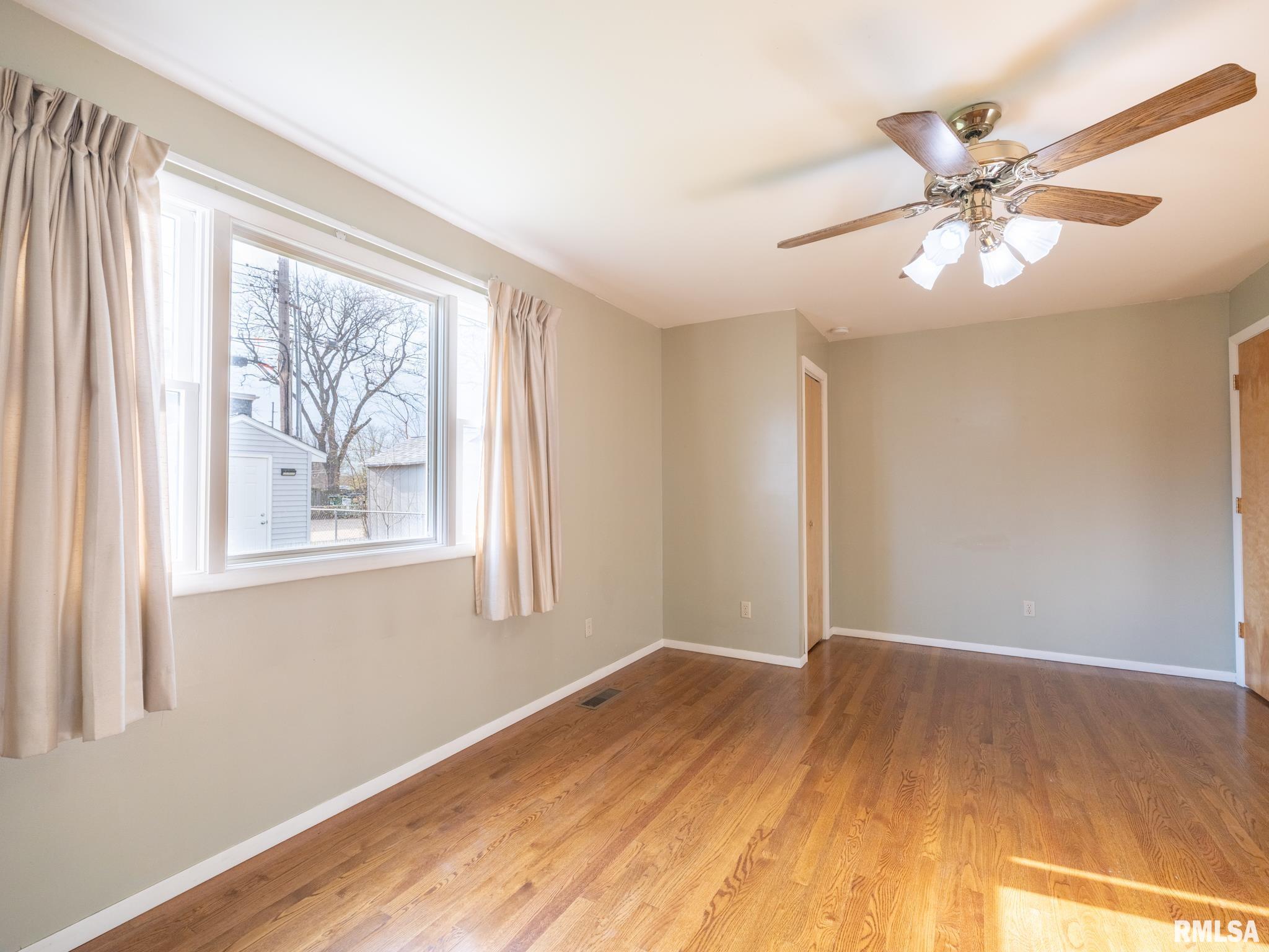 6021 N Western Avenue, Peoria, Illinois image 38