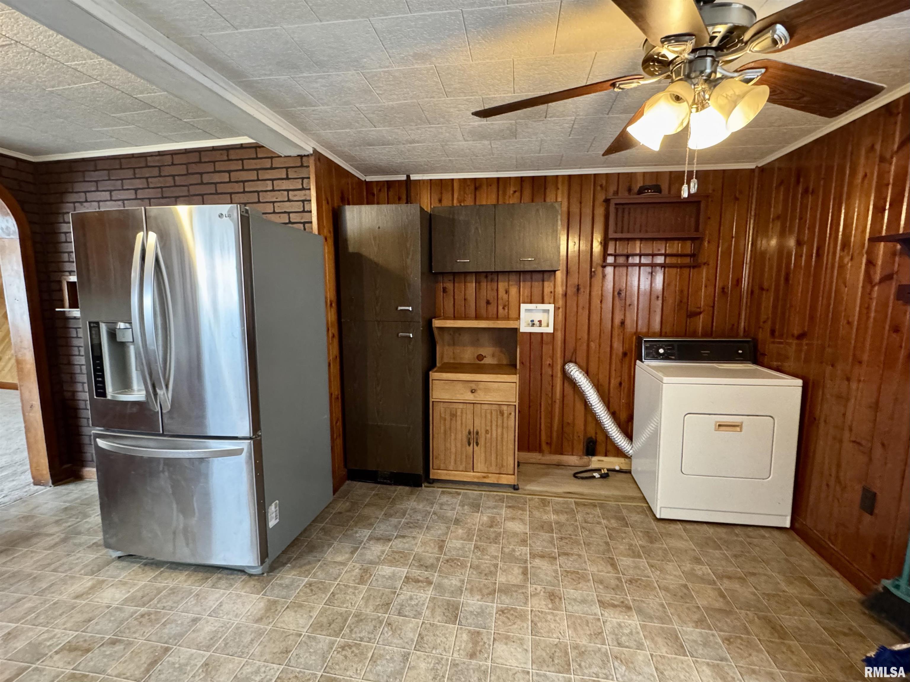 314 N Elizabeth Street, Colchester, Illinois image 13