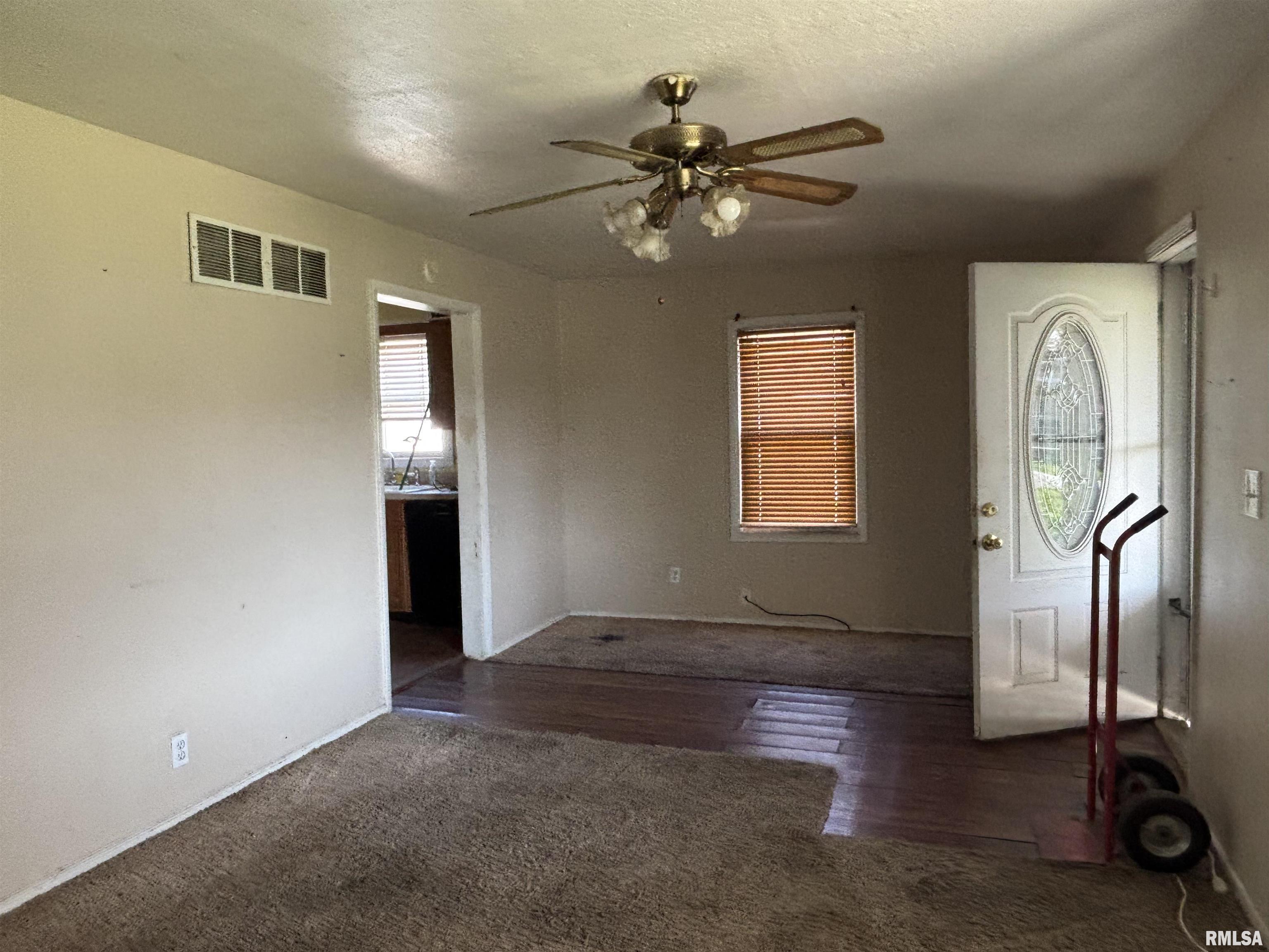 2803 S Pasfield Street, Springfield, Illinois image 3