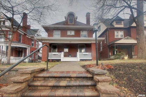 Homes For Sale - 1241 Park Place<br/> Quincy, IL 62301