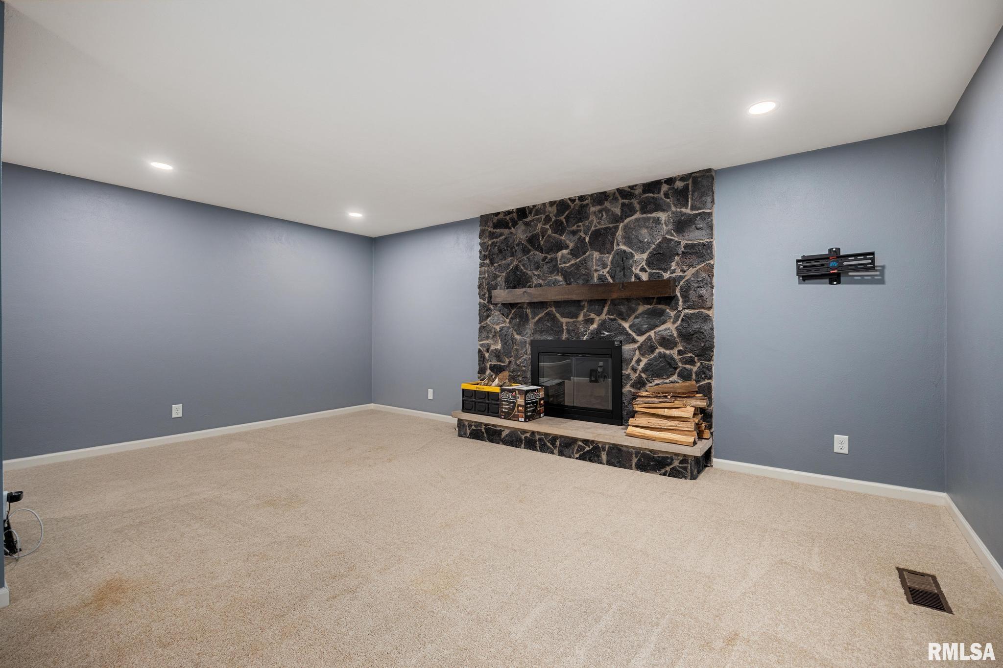 3407 W Capitol Drive, Peoria, Illinois image 11