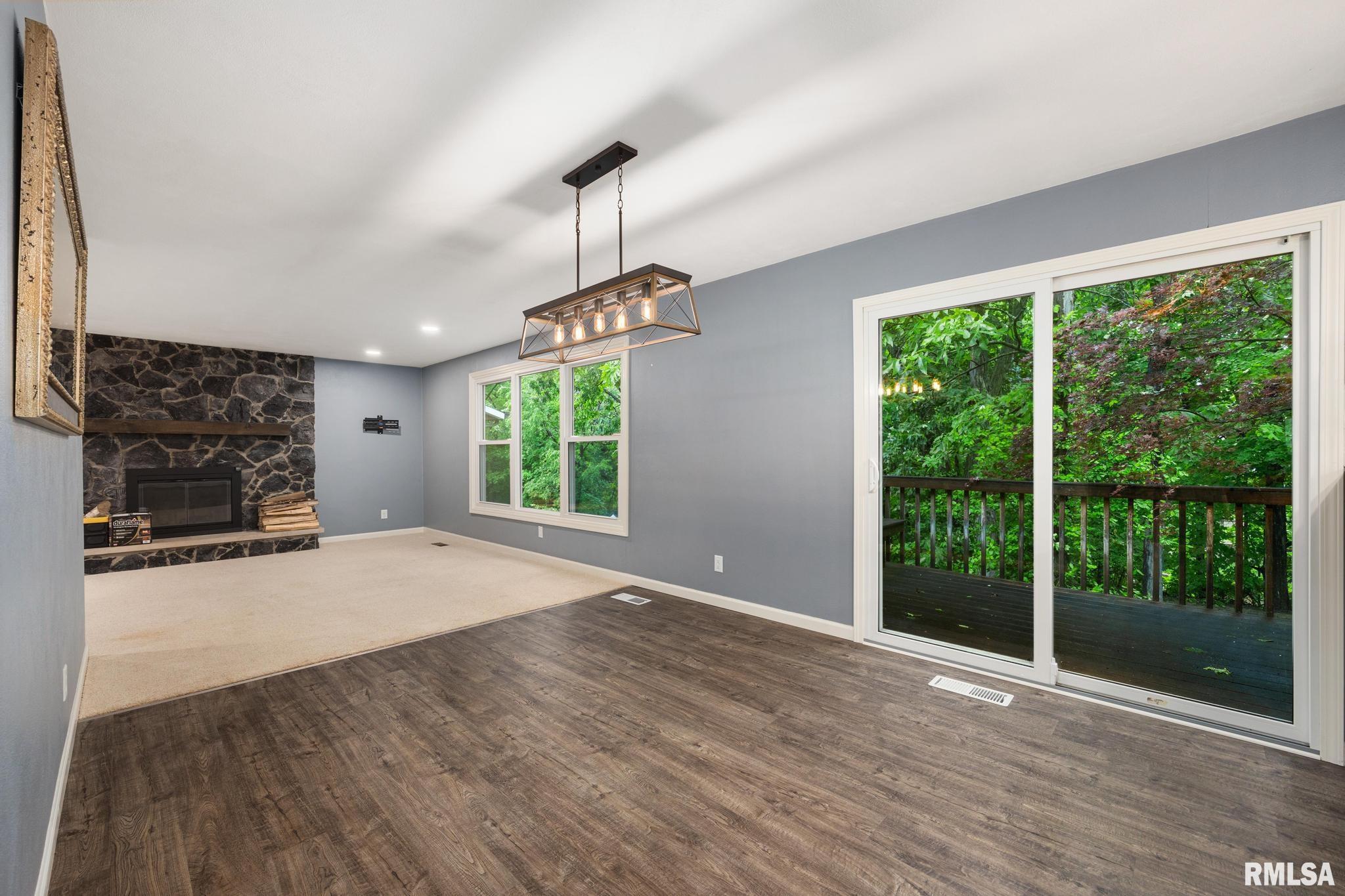 3407 W Capitol Drive, Peoria, Illinois image 9