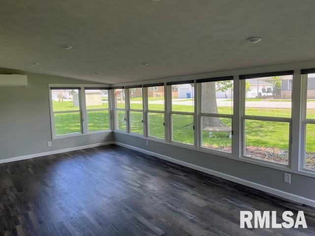 805 Dogwood Lane, Marion, Illinois image 31