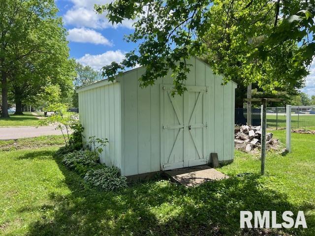 805 Dogwood Lane, Marion, Illinois image 33