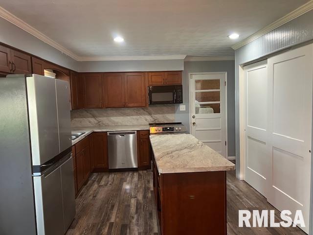 805 Dogwood Lane, Marion, Illinois image 16