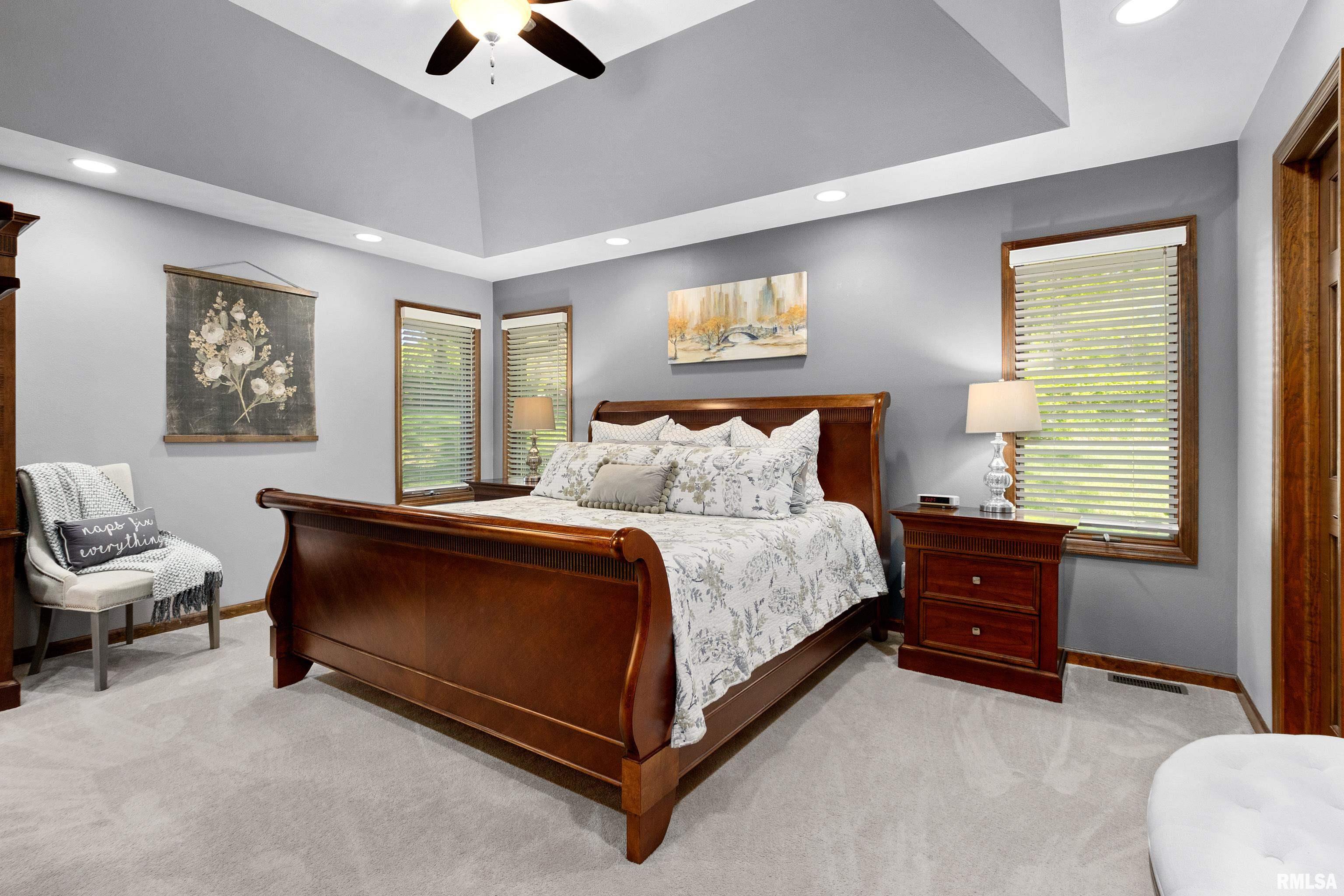 22 Oakcrest Drive, Pekin, Illinois image 28