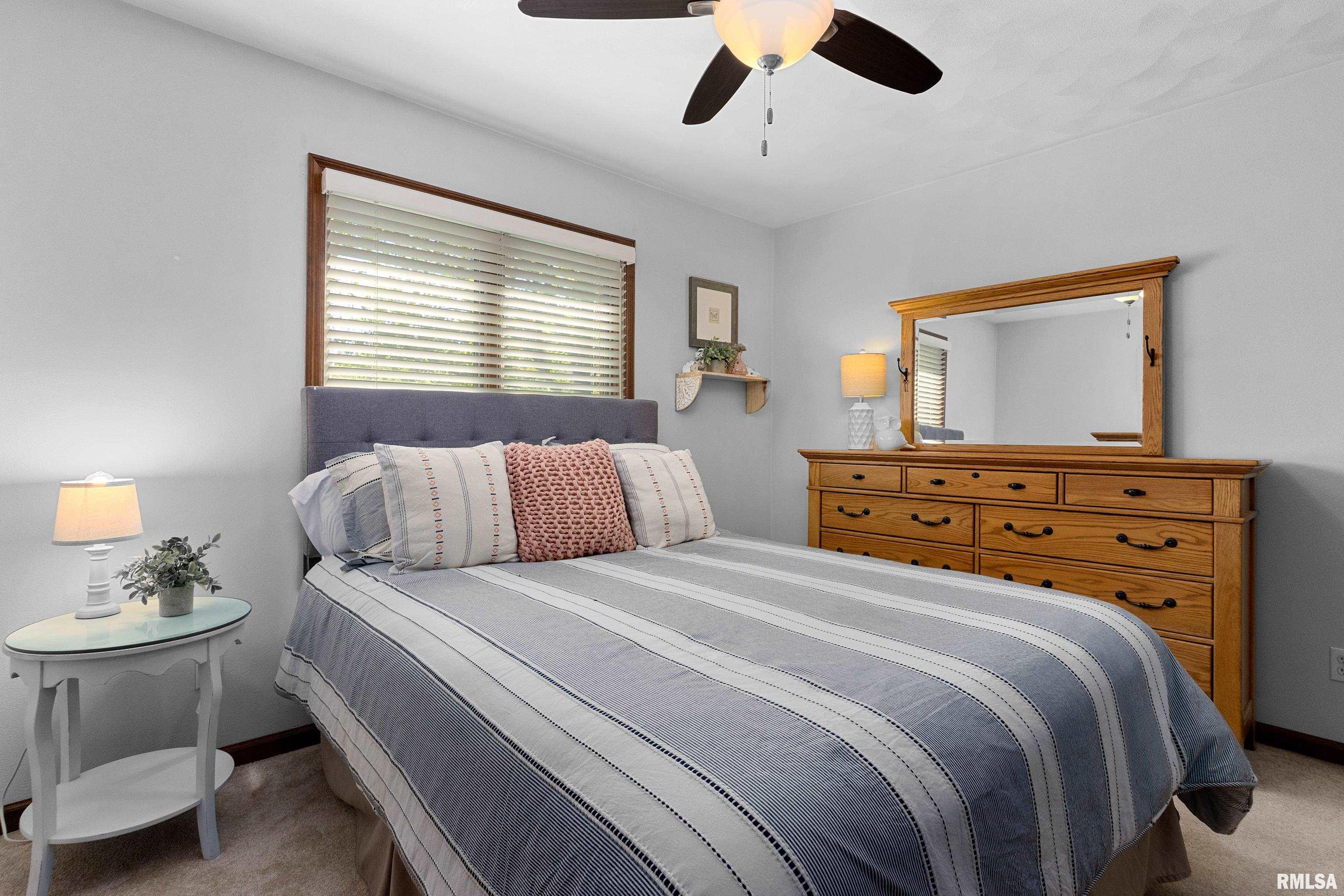 22 Oakcrest Drive, Pekin, Illinois image 34