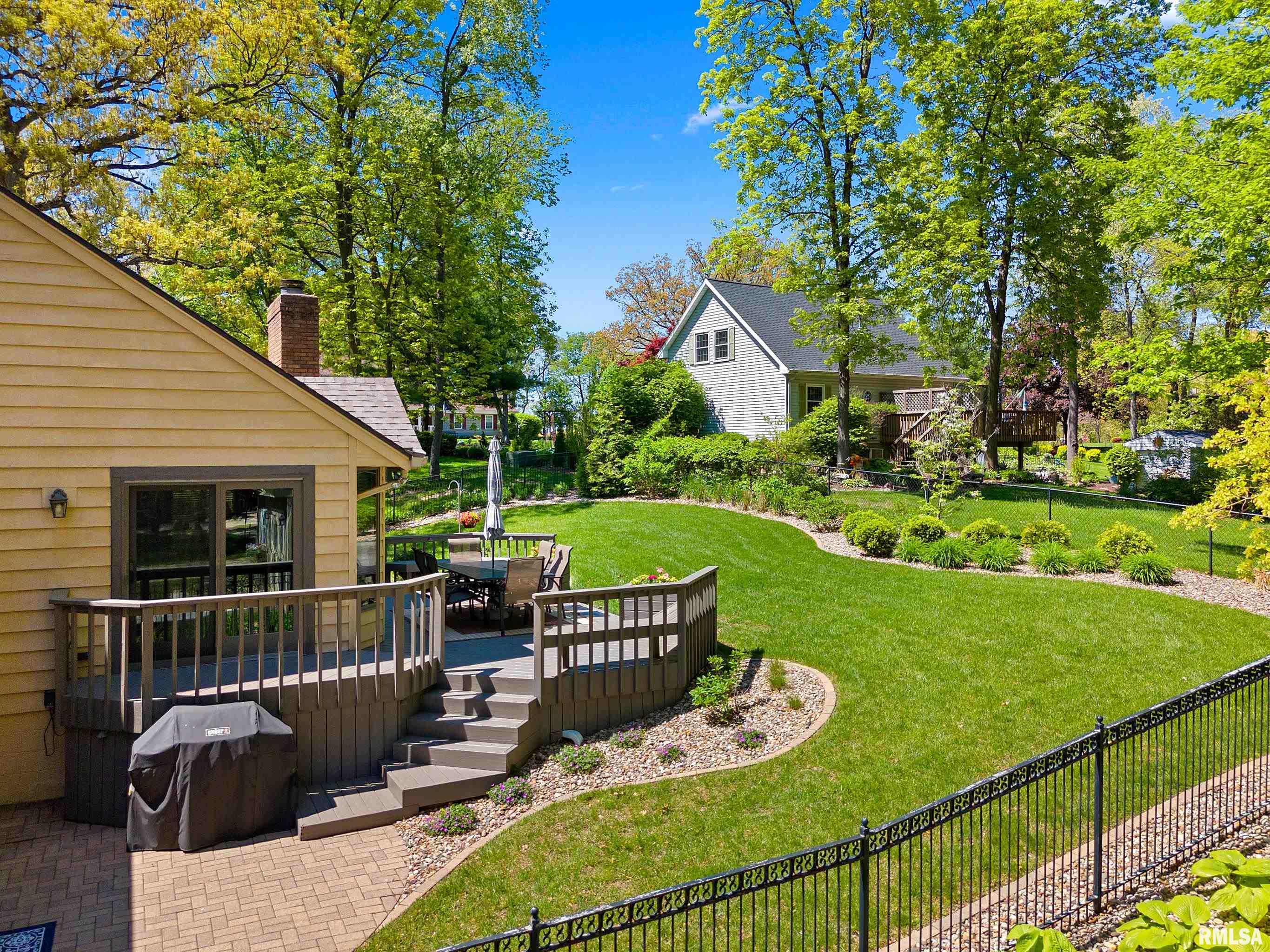 22 Oakcrest Drive, Pekin, Illinois image 9