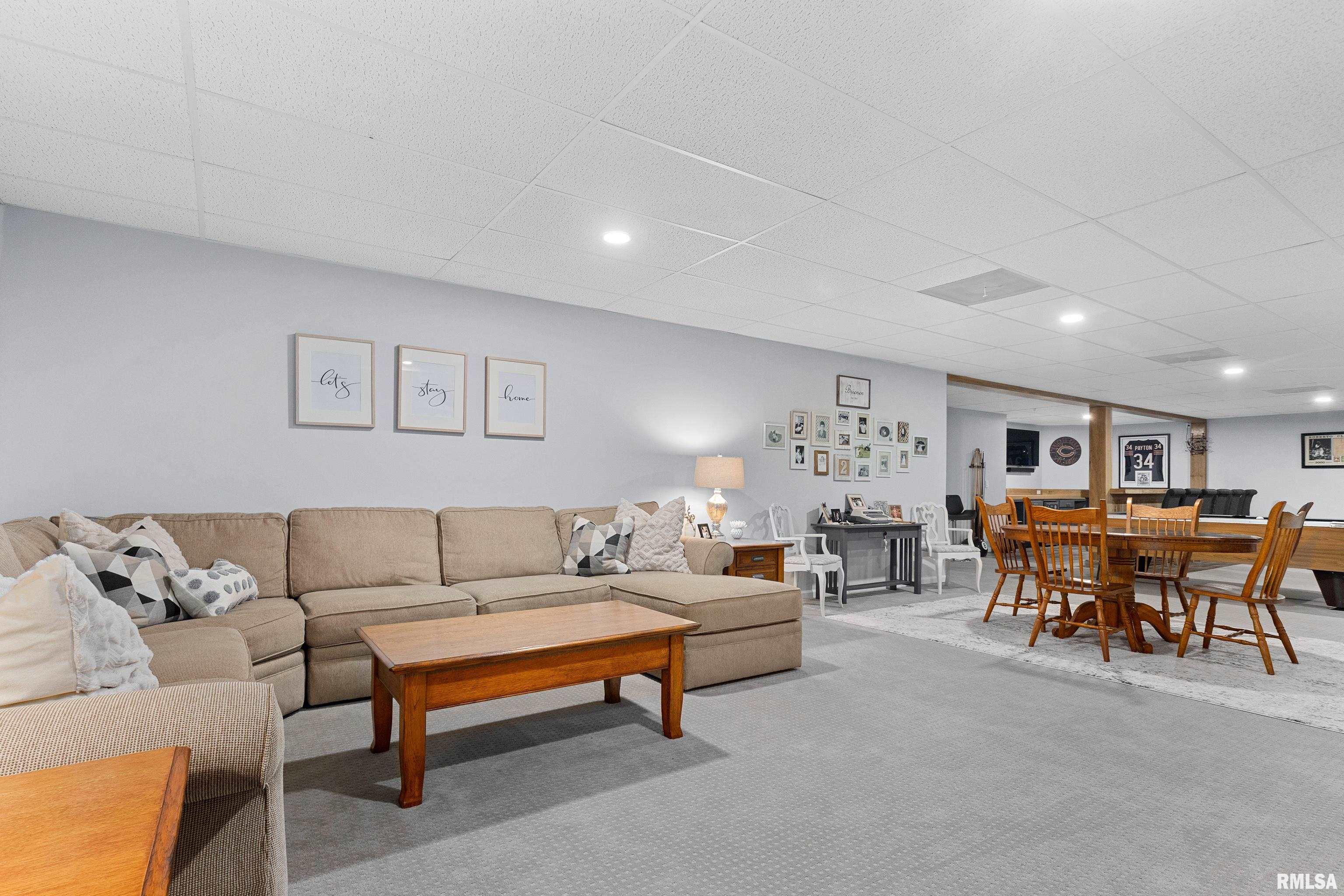 22 Oakcrest Drive, Pekin, Illinois image 49