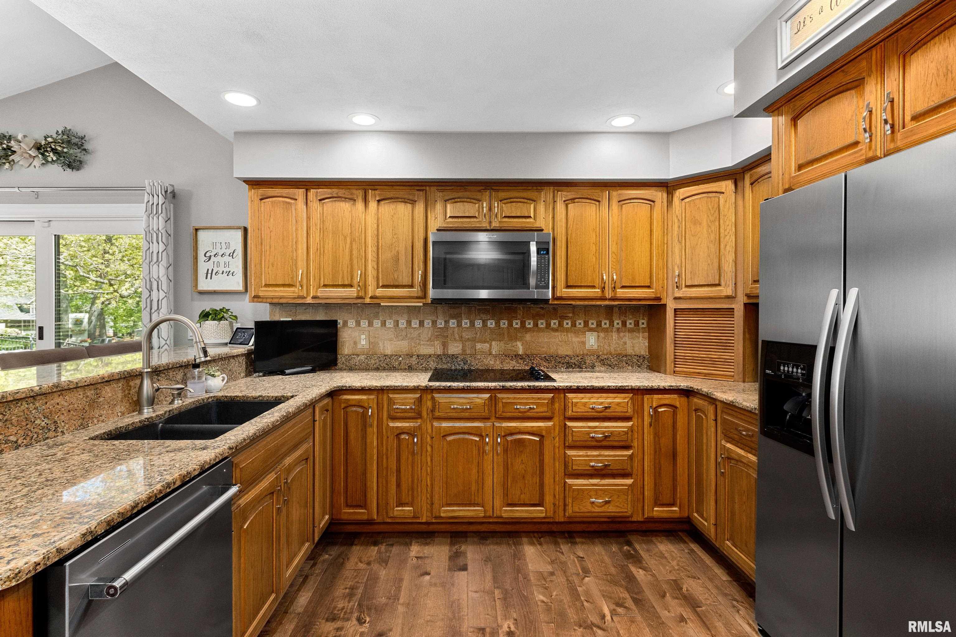 22 Oakcrest Drive, Pekin, Illinois image 25