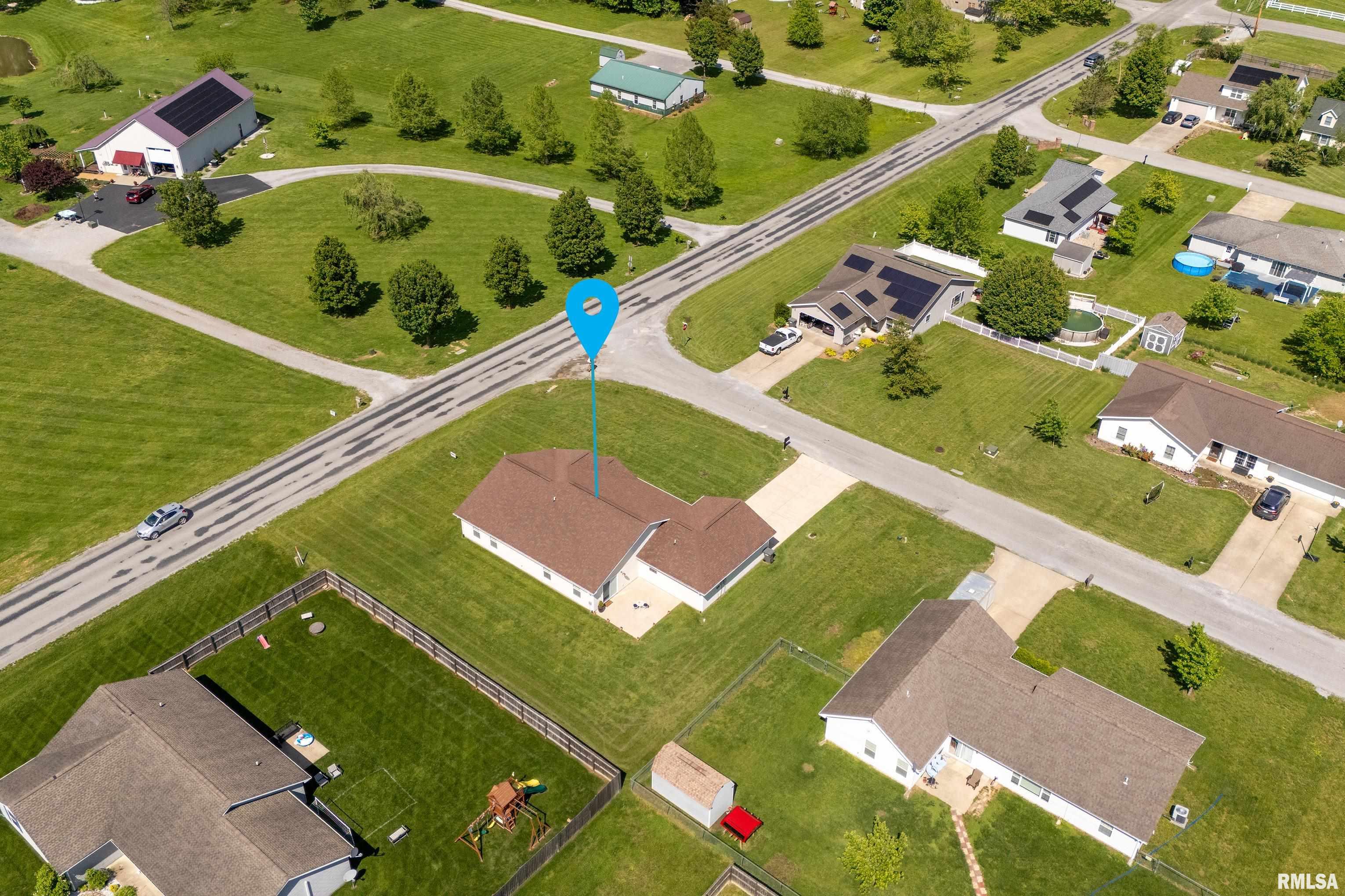 11293 Nora Lane, Carterville, Illinois image 33